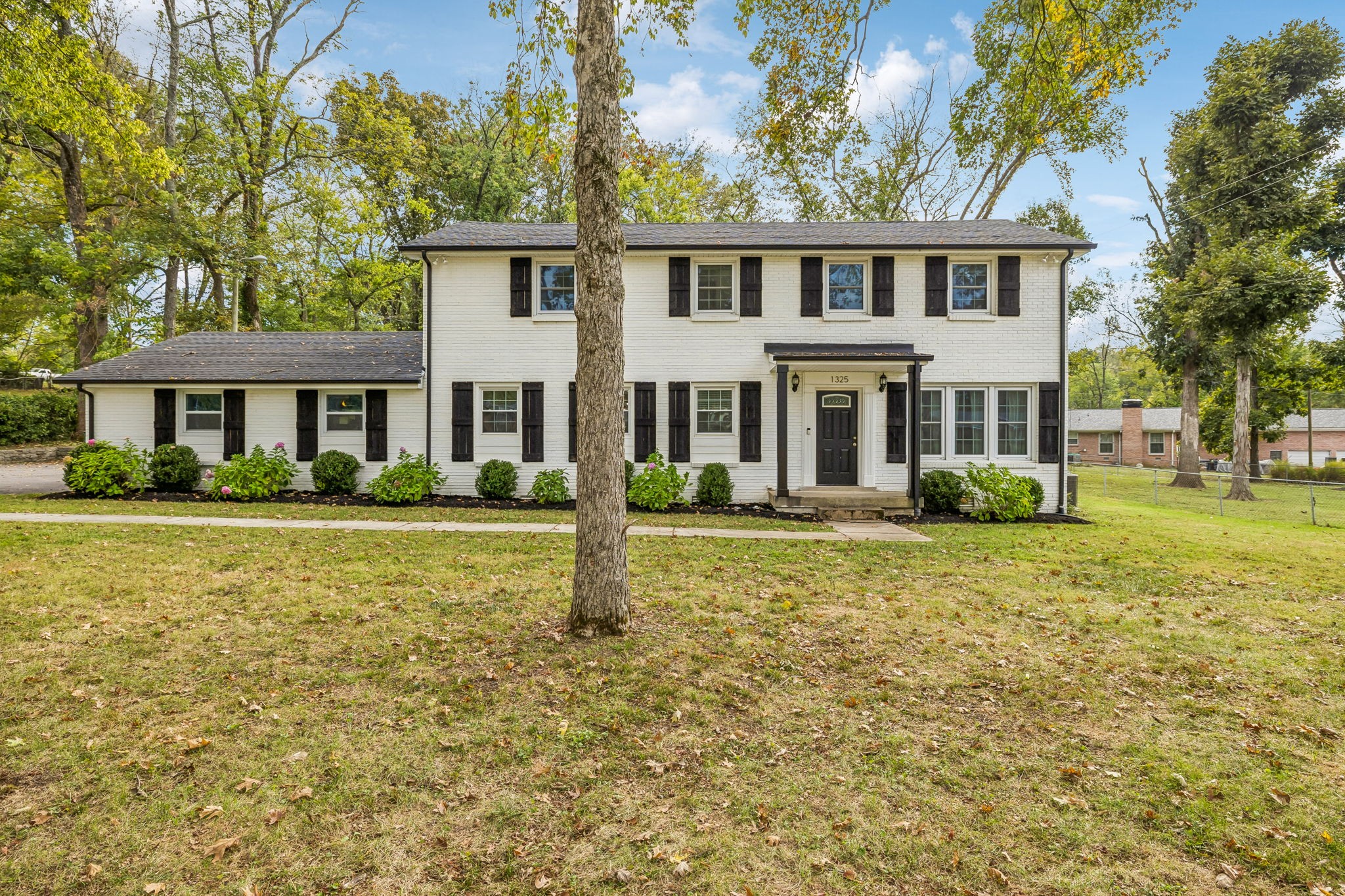 1325 Dalemere Dr Property Photo 1