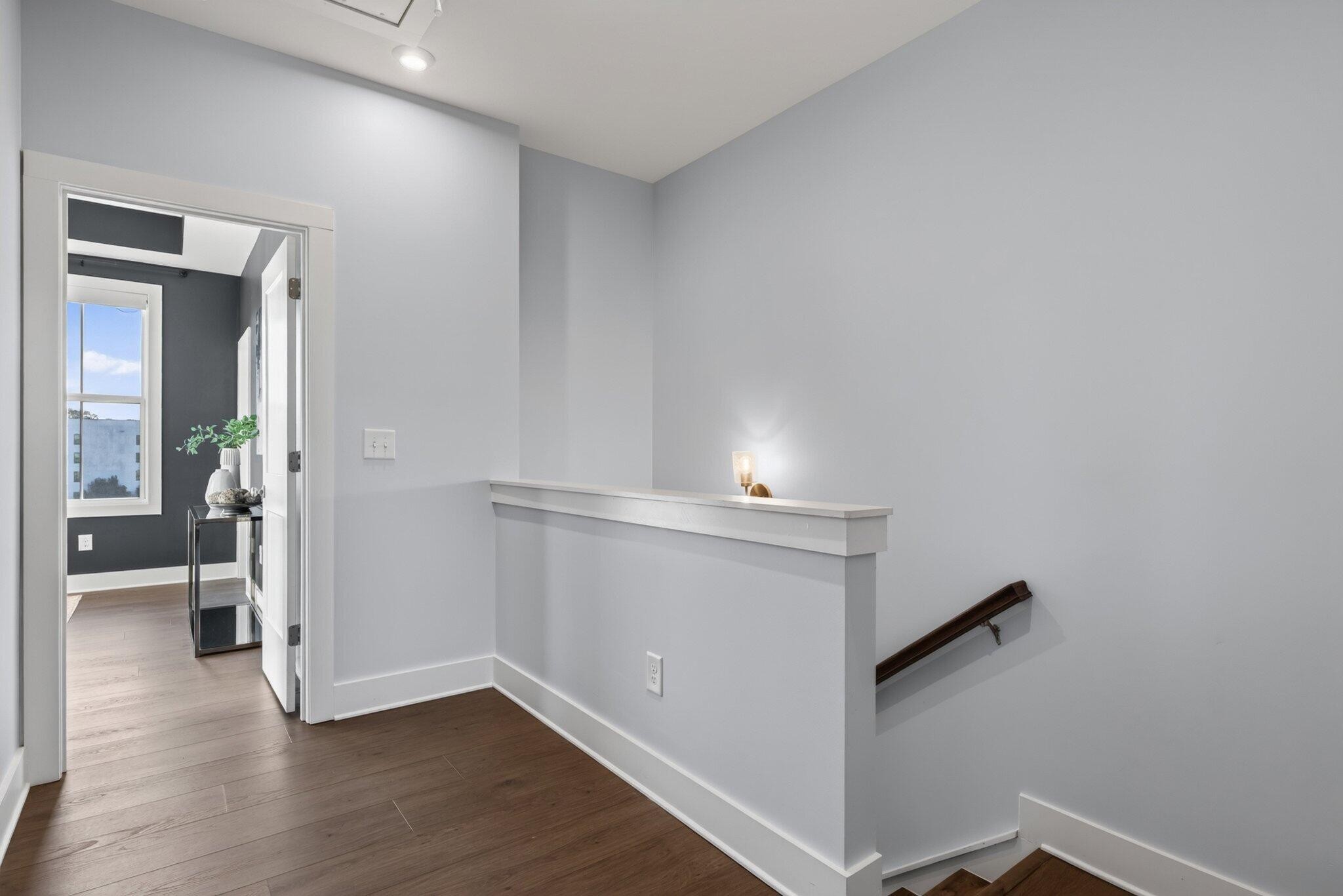 189 Peerless Avenue Property Photo 22