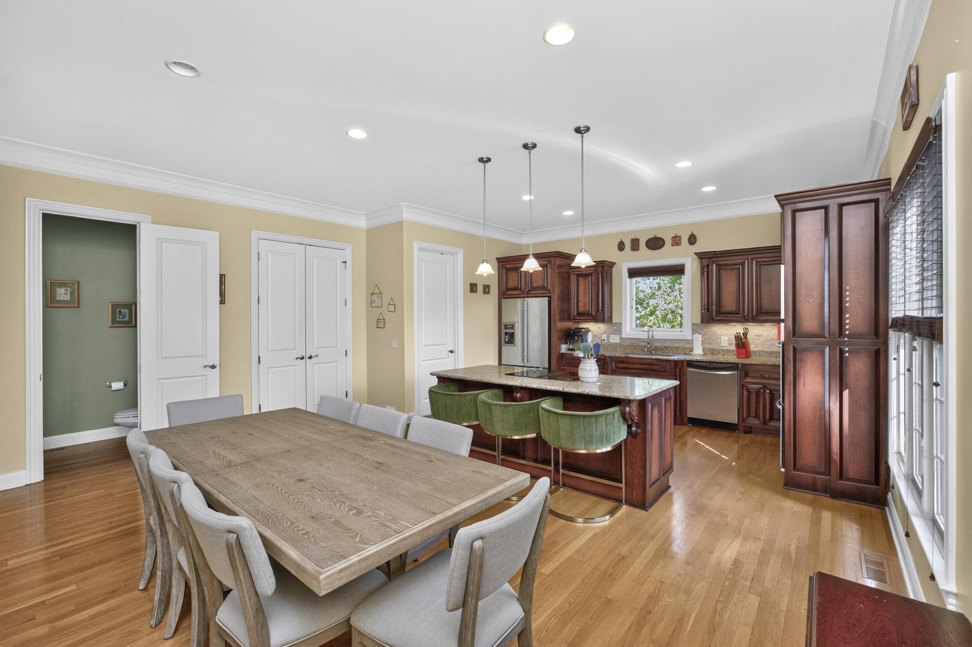 1417 Drakes Creek Rd Property Photo 10