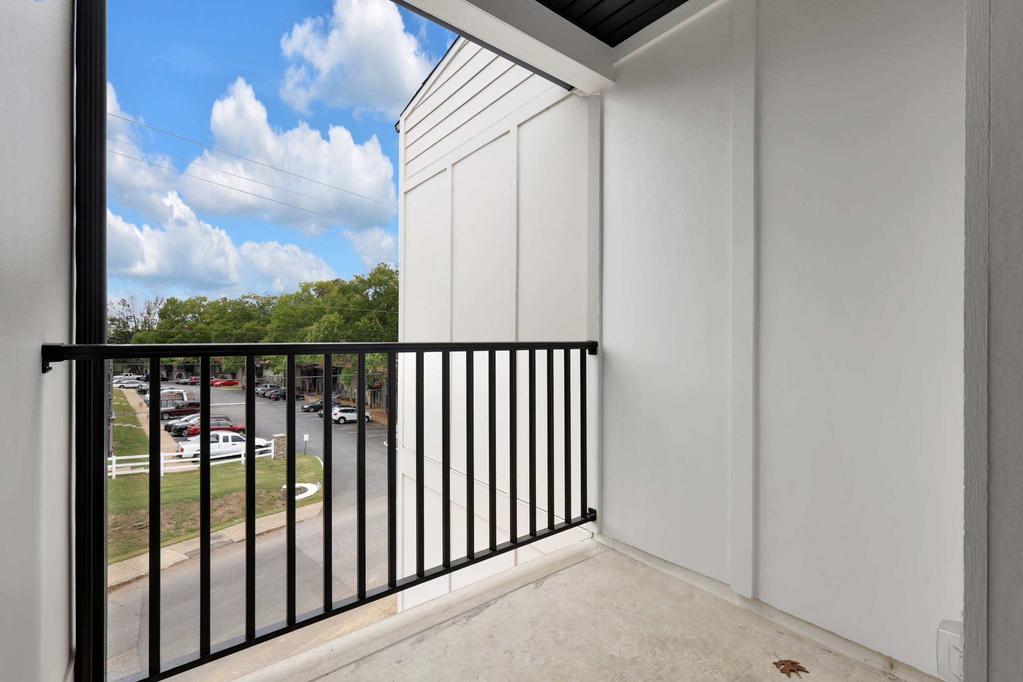 6663 Cabot Dr Property Photo 15