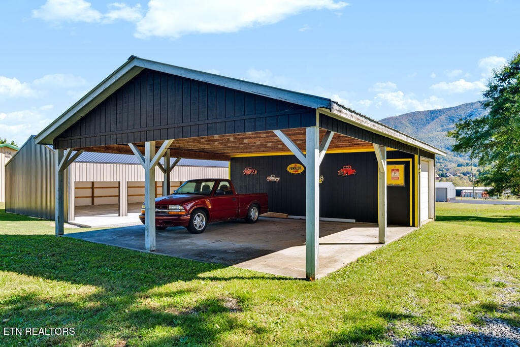 3114 Wearwood Drive Property Photo 49