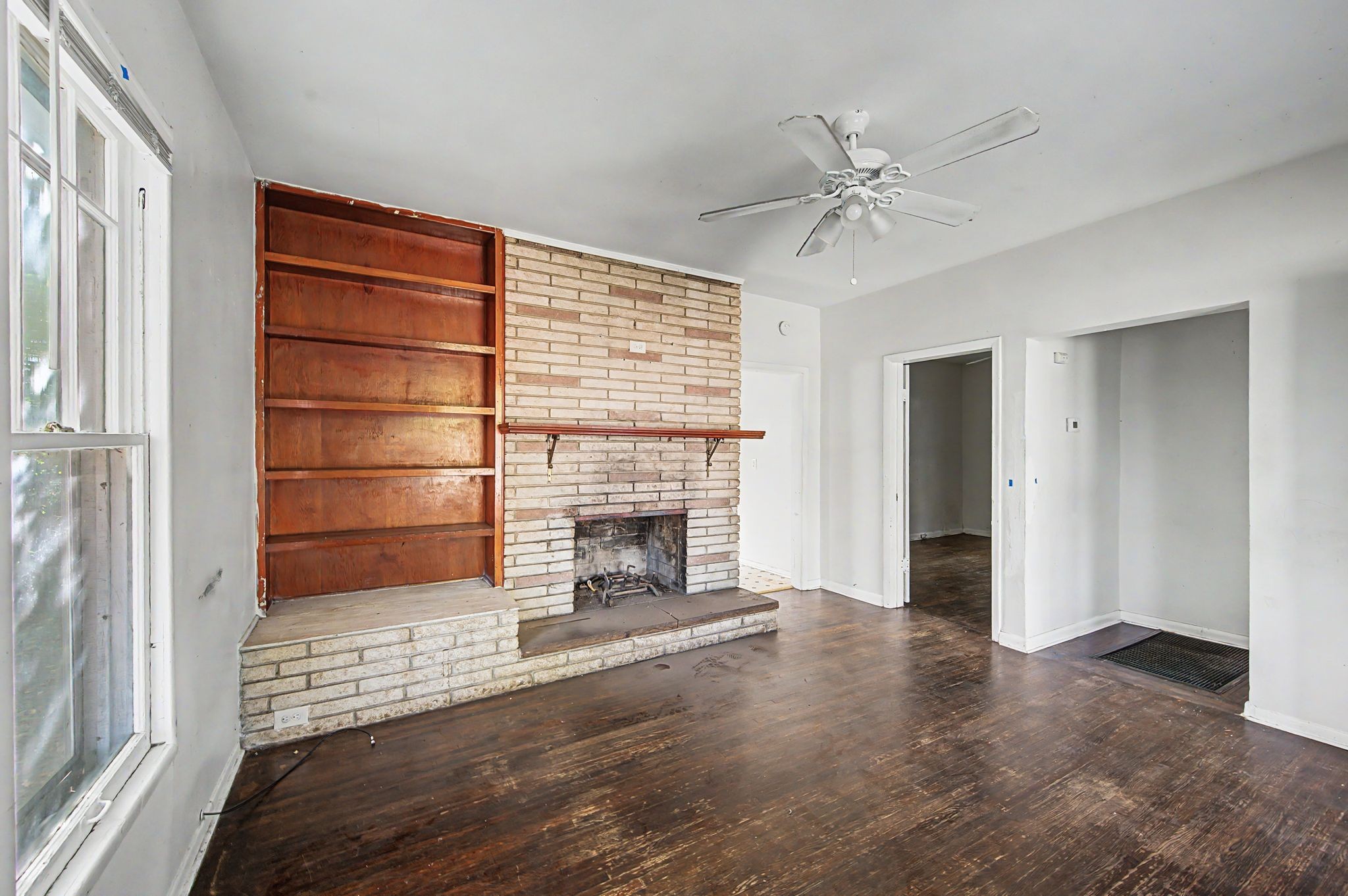 511 Veritas St Property Photo 11