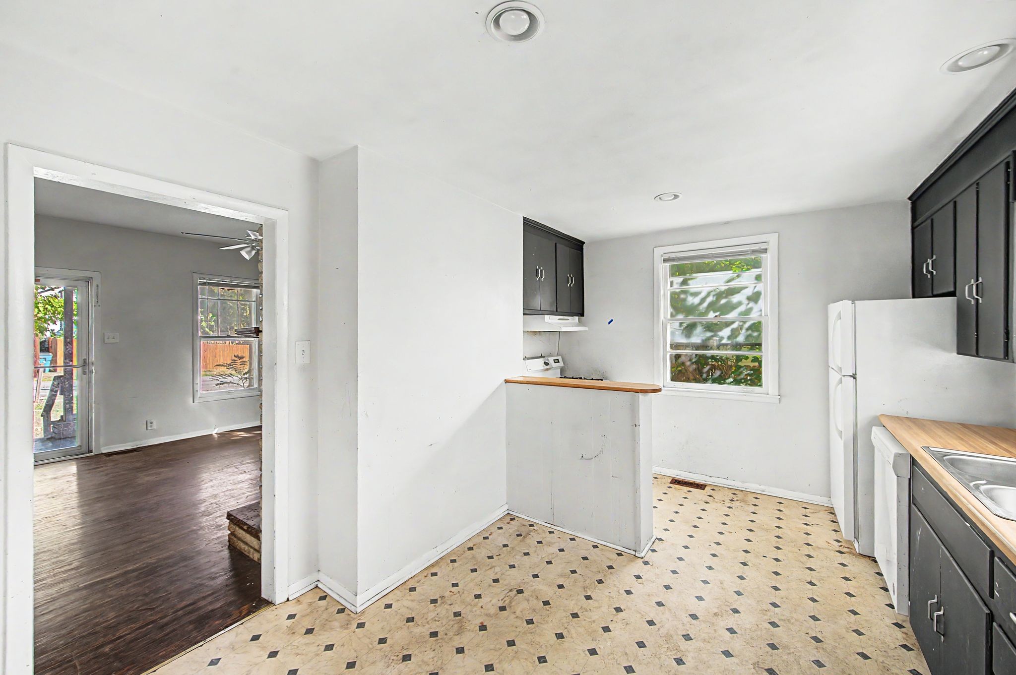 511 Veritas St Property Photo 15