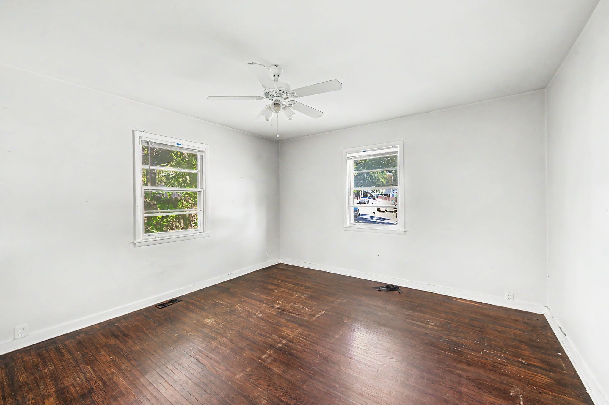511 Veritas St Property Photo 22