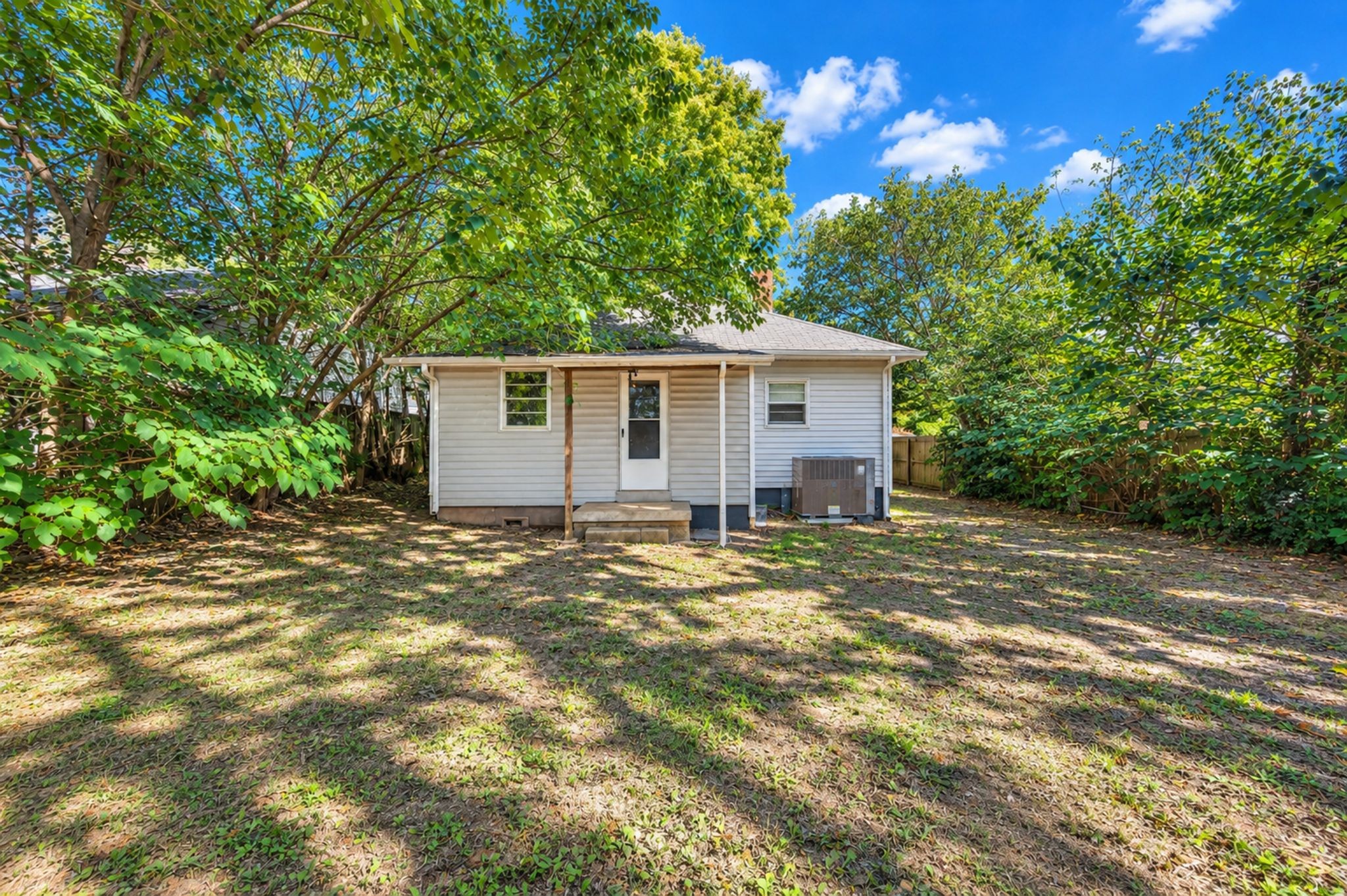 511 Veritas St Property Photo 29