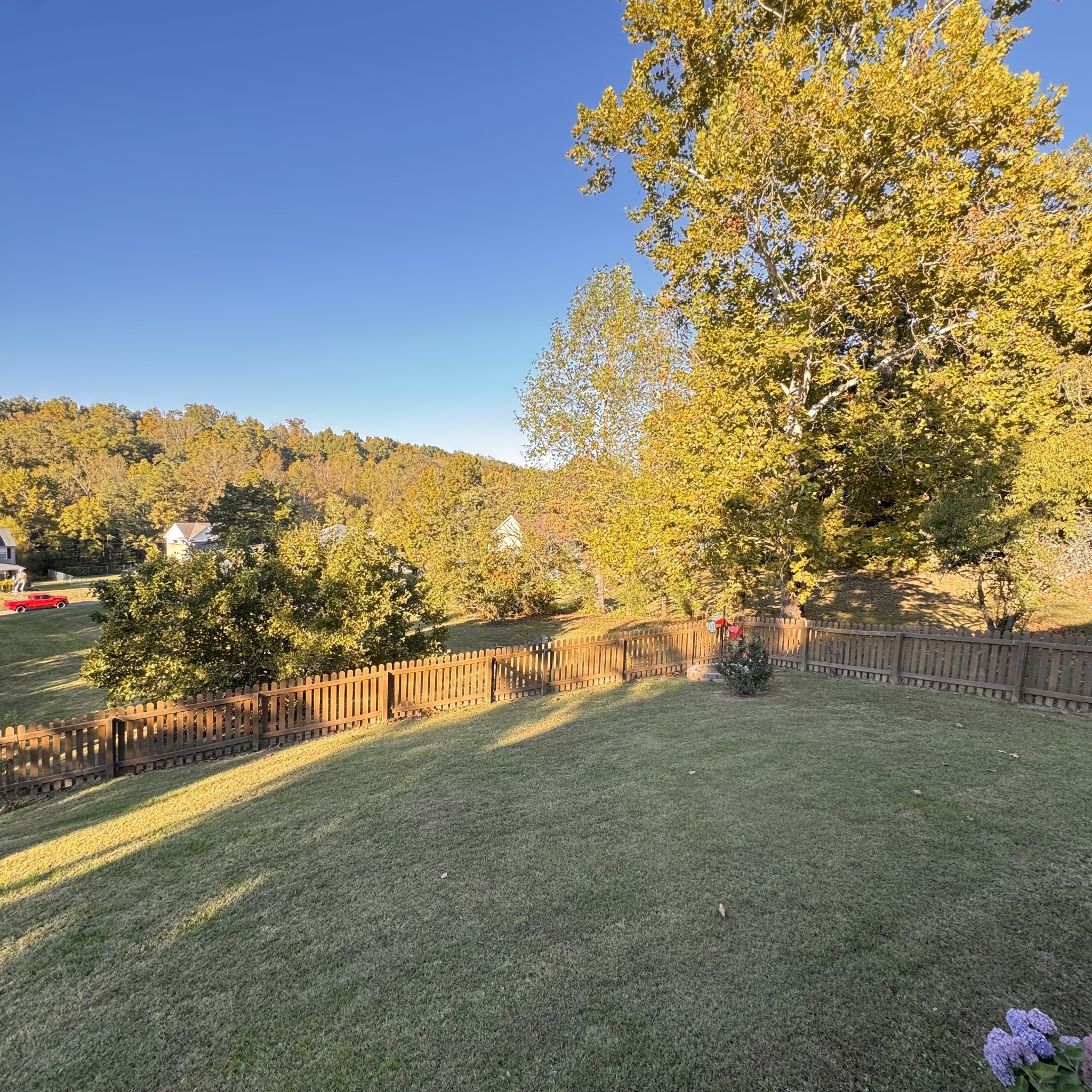7504 Cherokee Hills Rd Property Photo 45