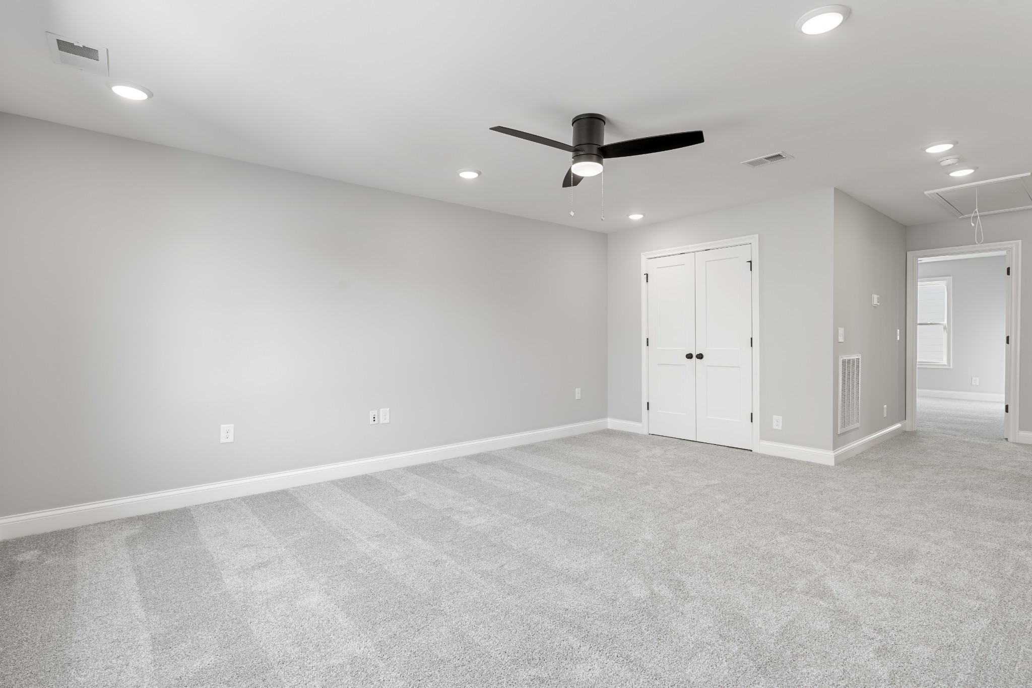 2020 Wt Chandler Blvd Property Photo 20