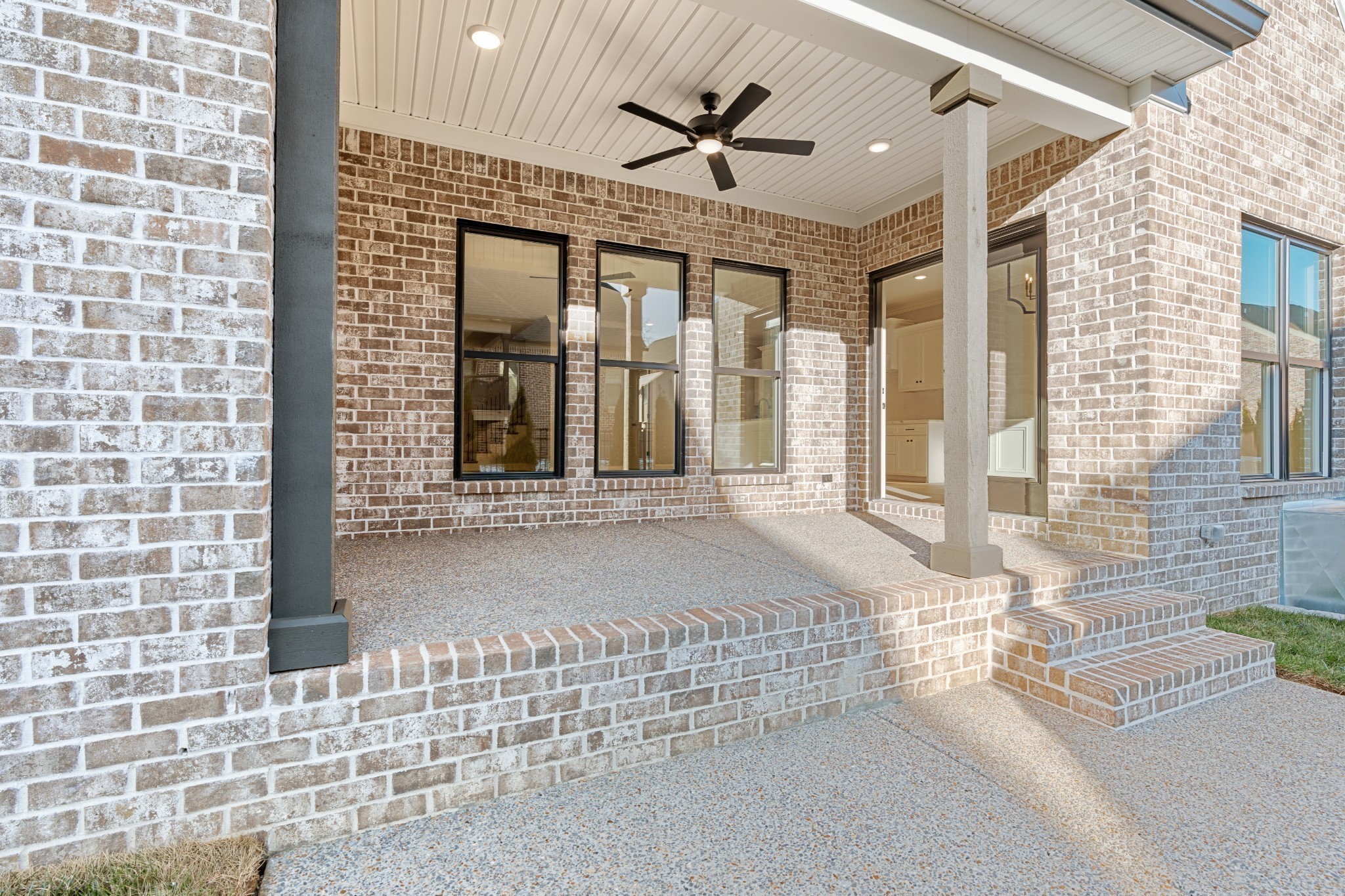 2020 Wt Chandler Blvd Property Photo 33