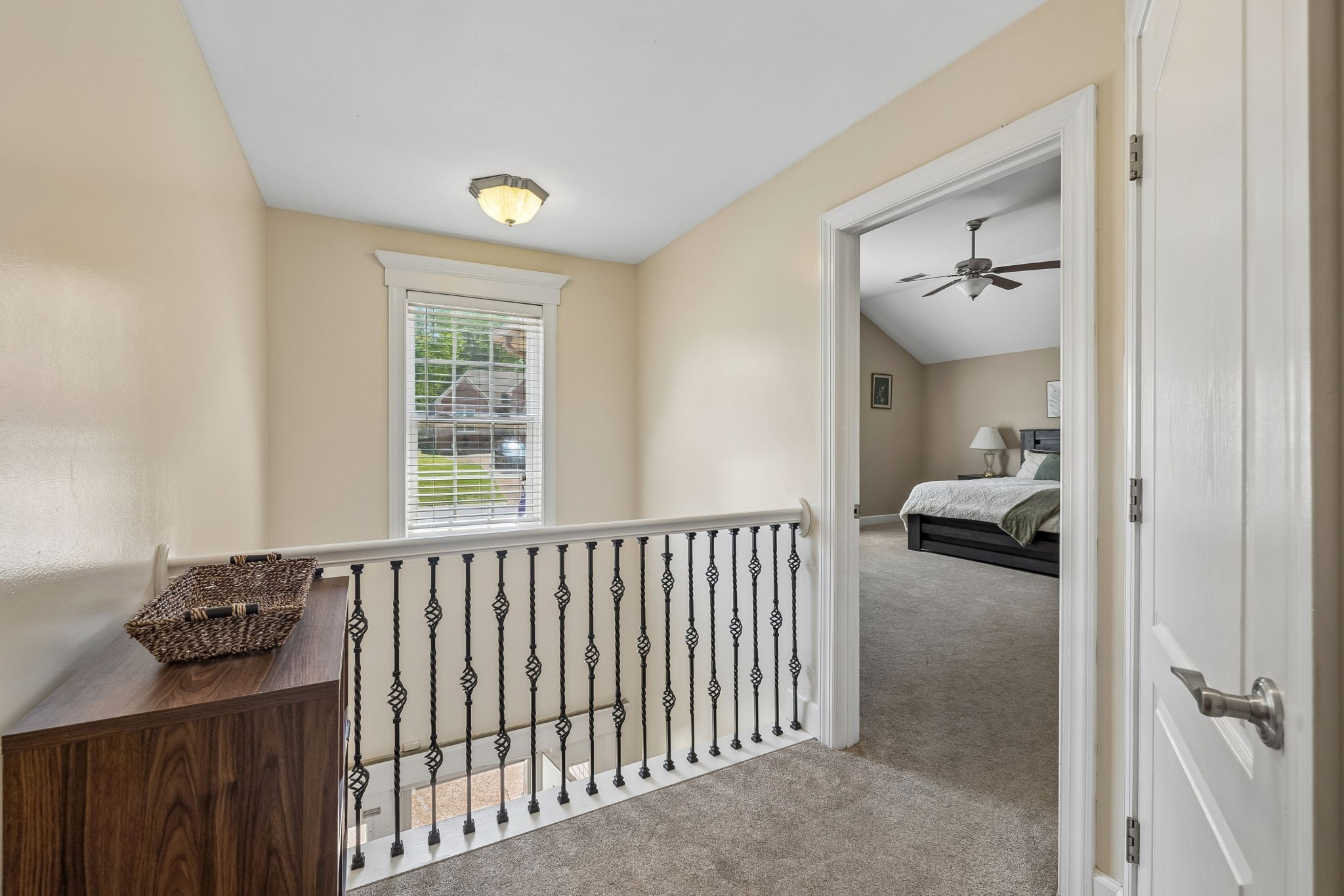 2521 Edinburgh Street Property Photo 21