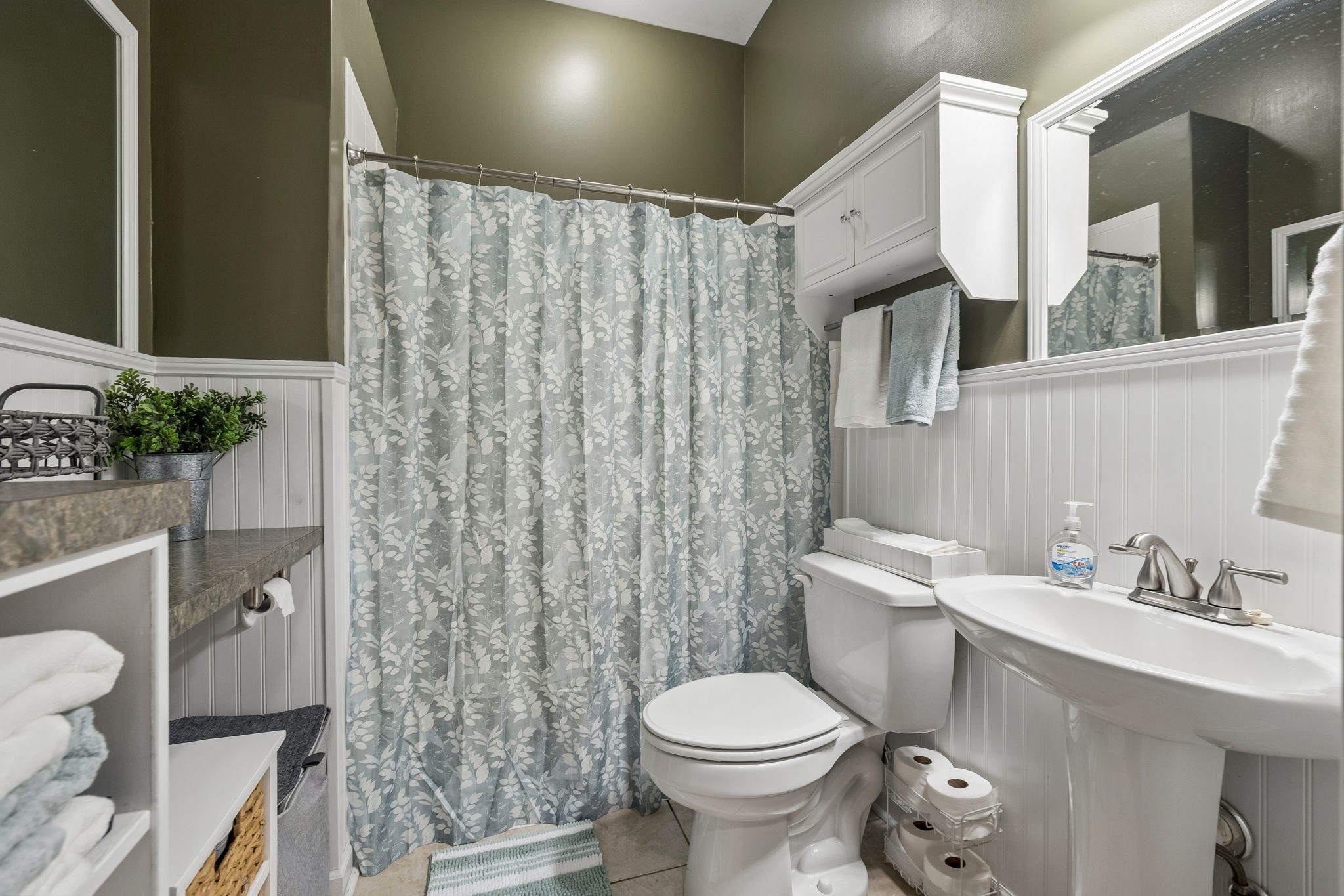 2521 Edinburgh Street Property Photo 41