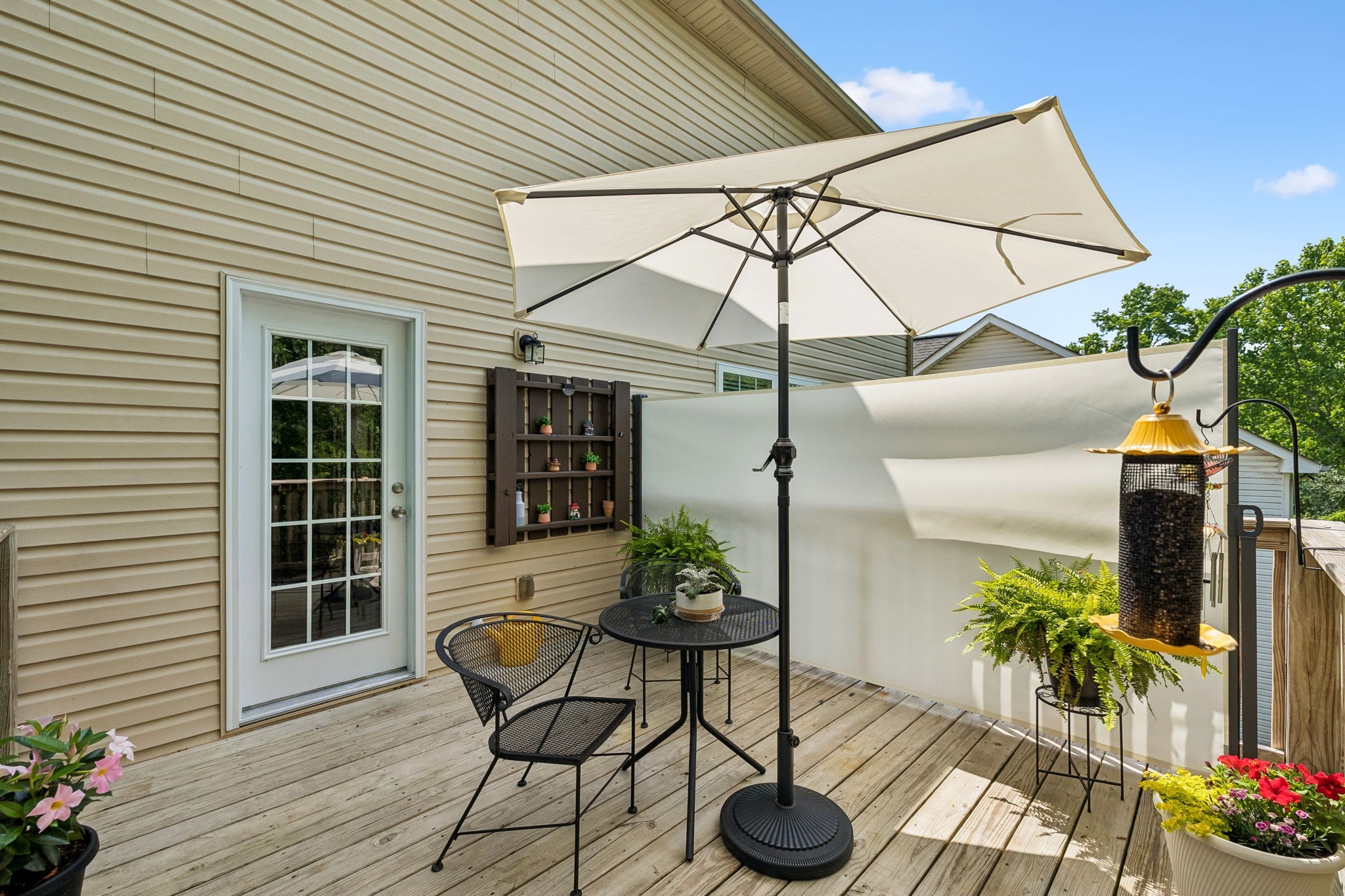2521 Edinburgh Street Property Photo 42