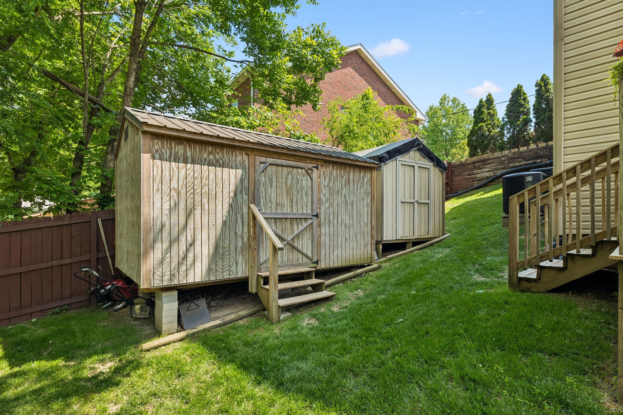 2521 Edinburgh Street Property Photo 52