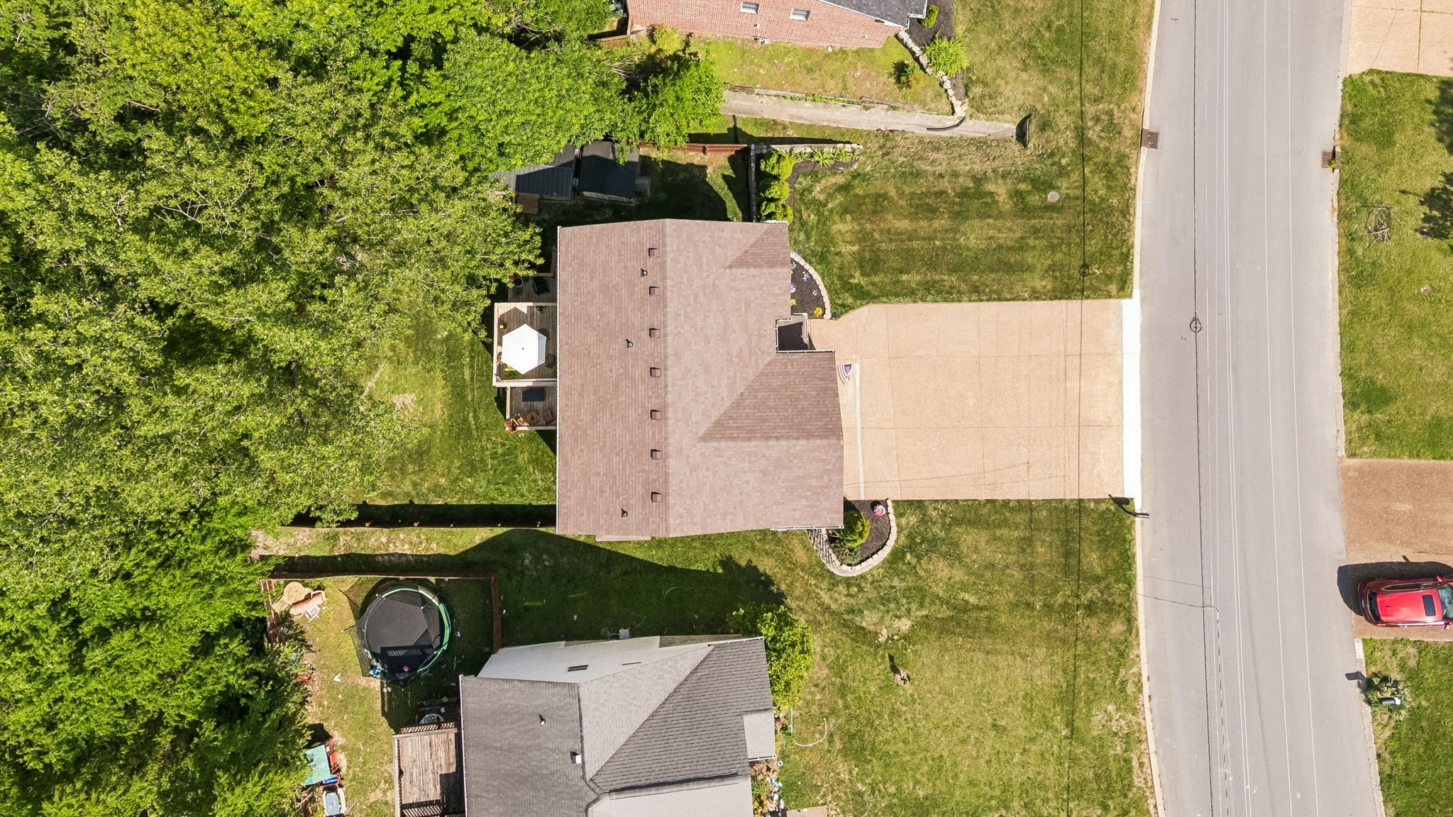 2521 Edinburgh Street Property Photo 59