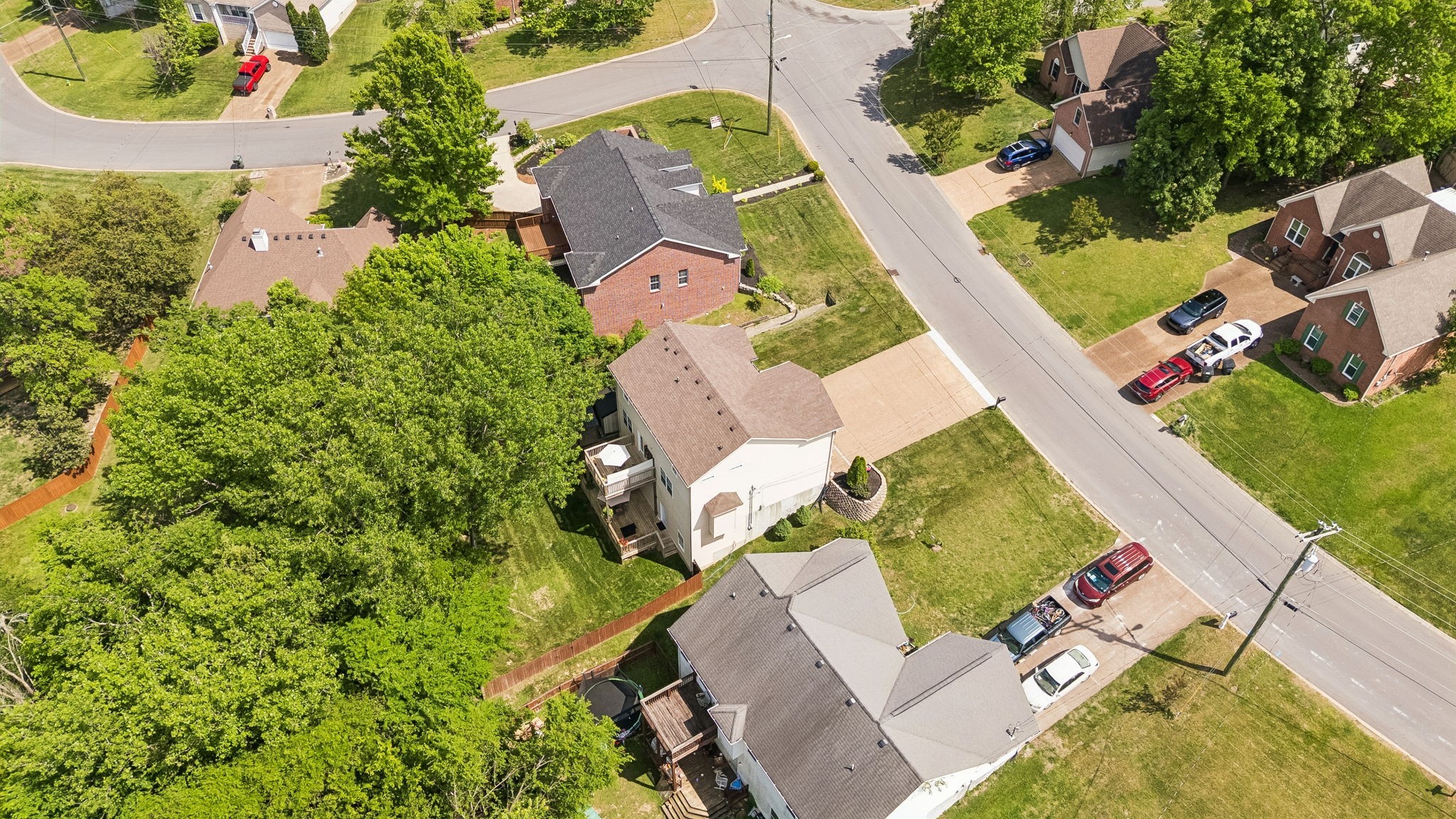 2521 Edinburgh Street Property Photo 63