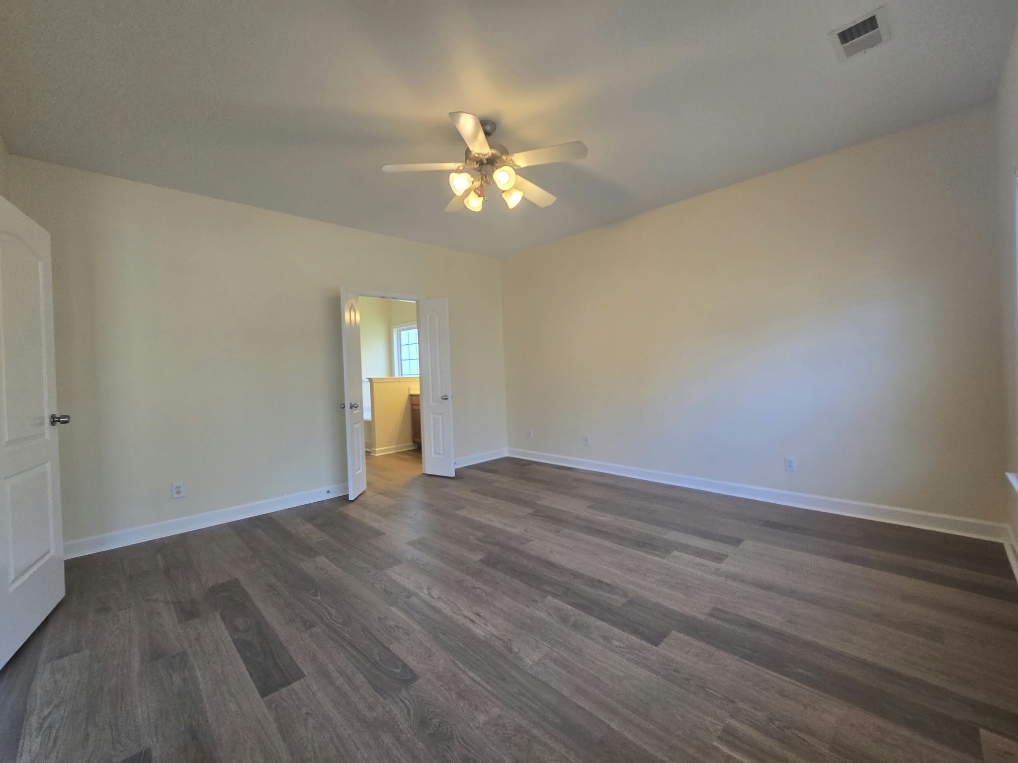 210 Cross Valley Dr Property Photo 12