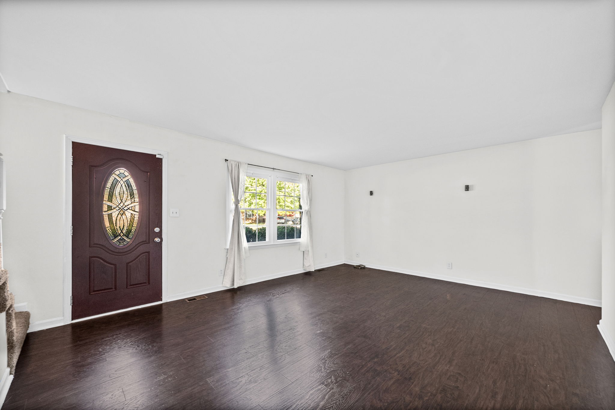 634 Cleveland Dr Property Photo 7