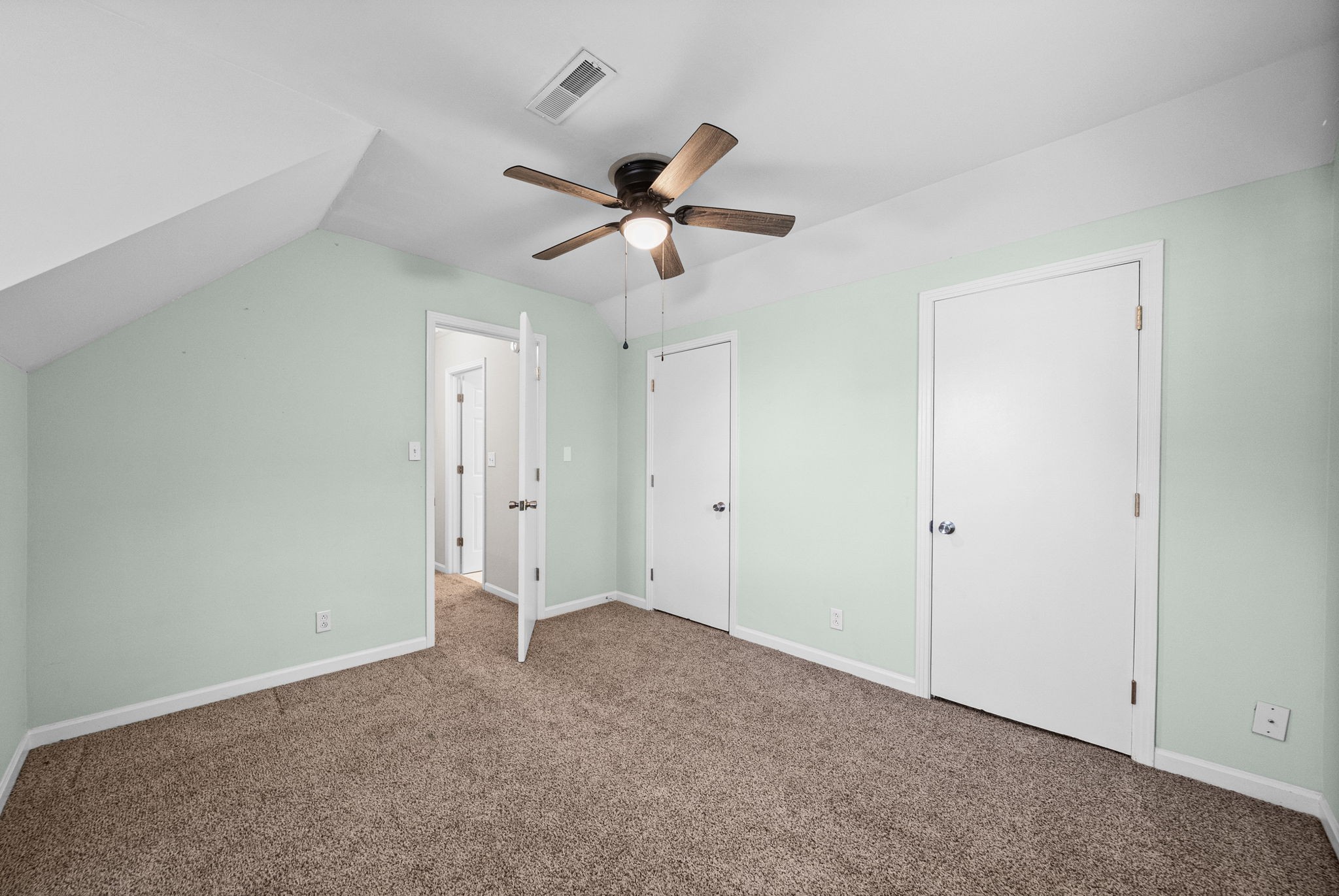 634 Cleveland Dr Property Photo 26