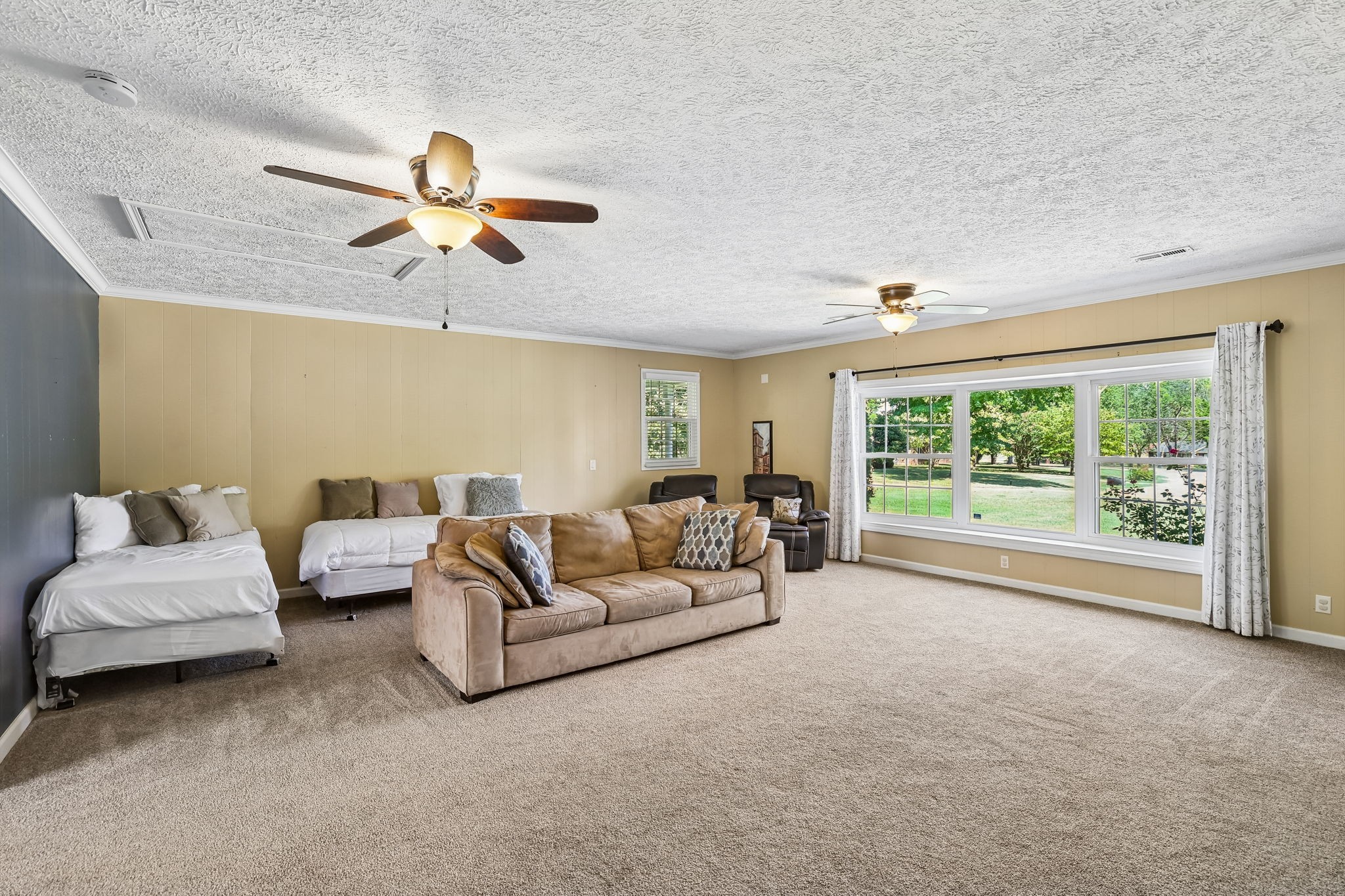 2546 Summit Ct Property Photo 48