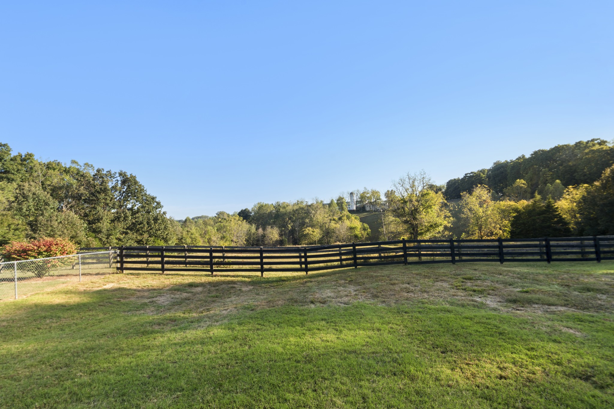 1031 Ridglea Dr Property Photo 34
