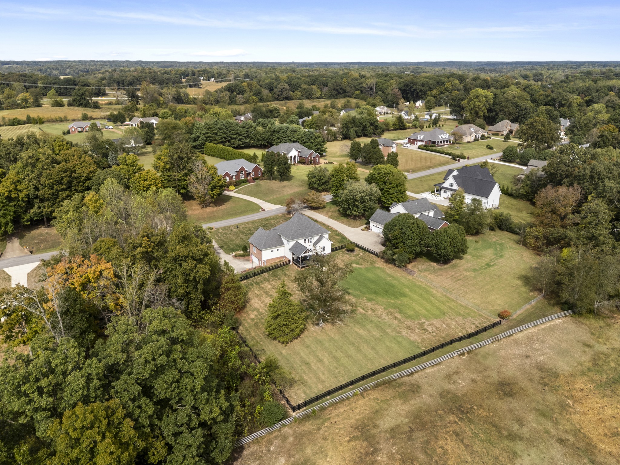 1031 Ridglea Dr Property Photo 38