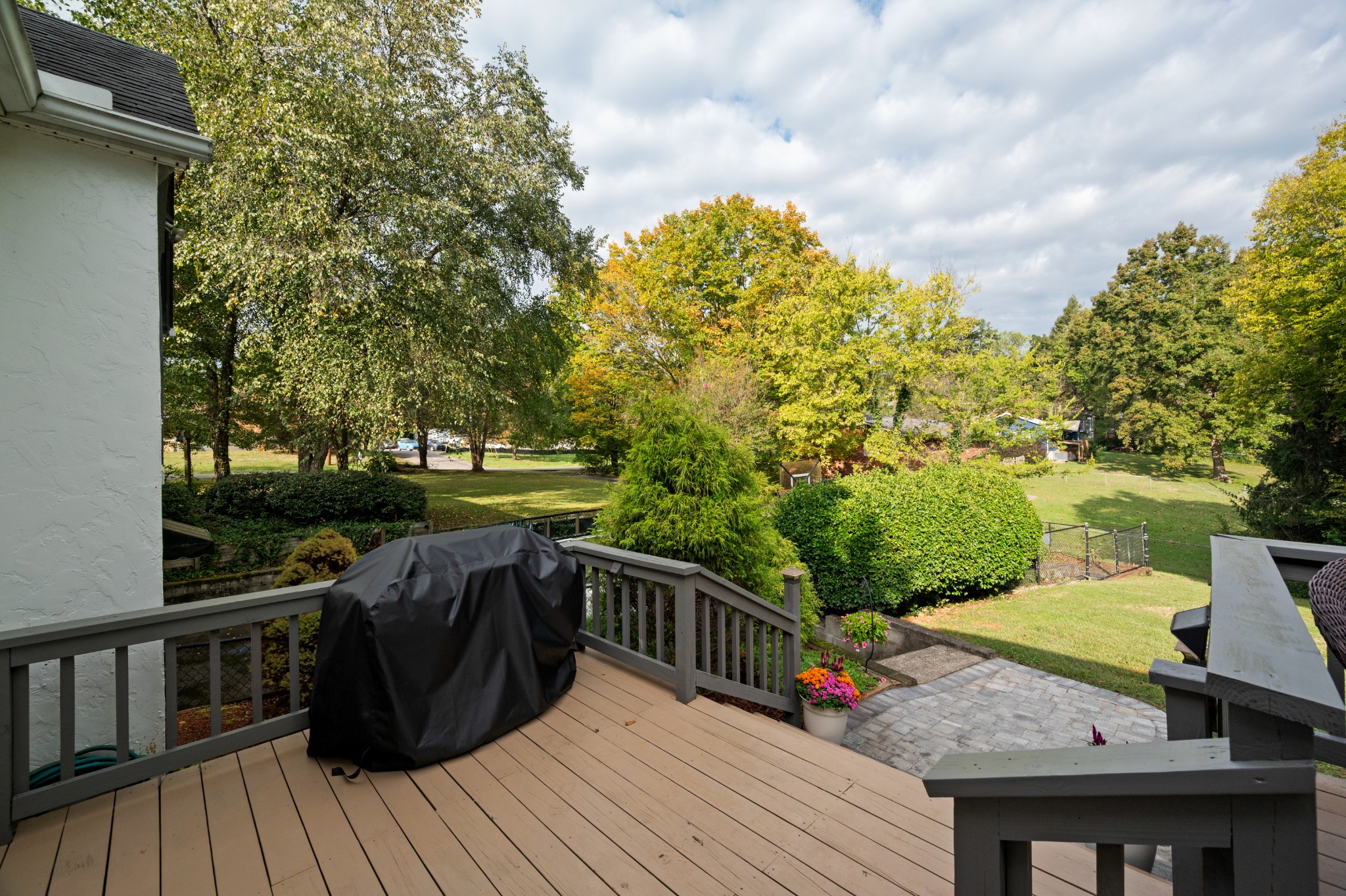 1103 Cedar Ln Property Photo 27