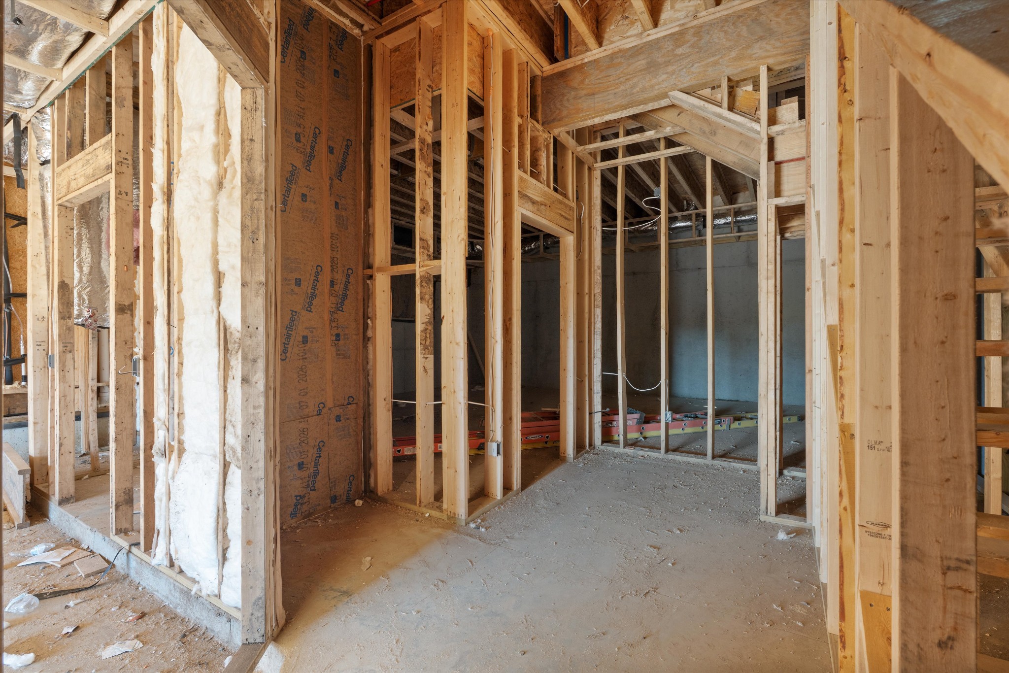 2403a Grover St Property Photo 2