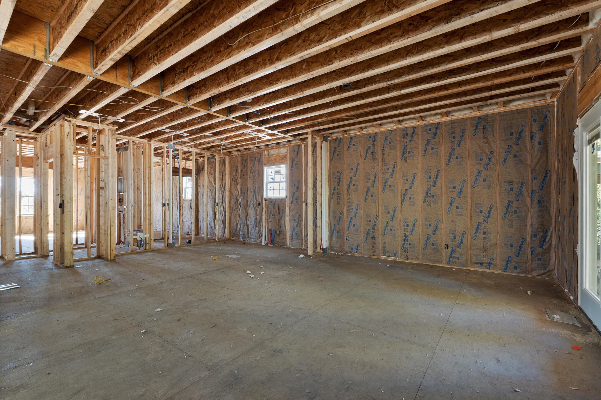 2403a Grover St Property Photo 5