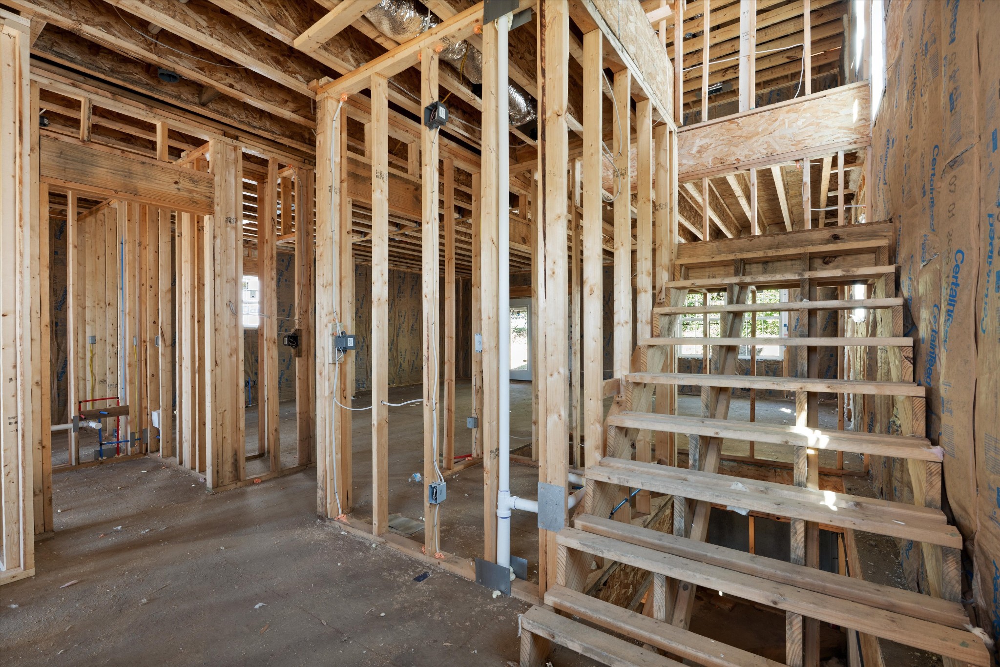 2403a Grover St Property Photo 6