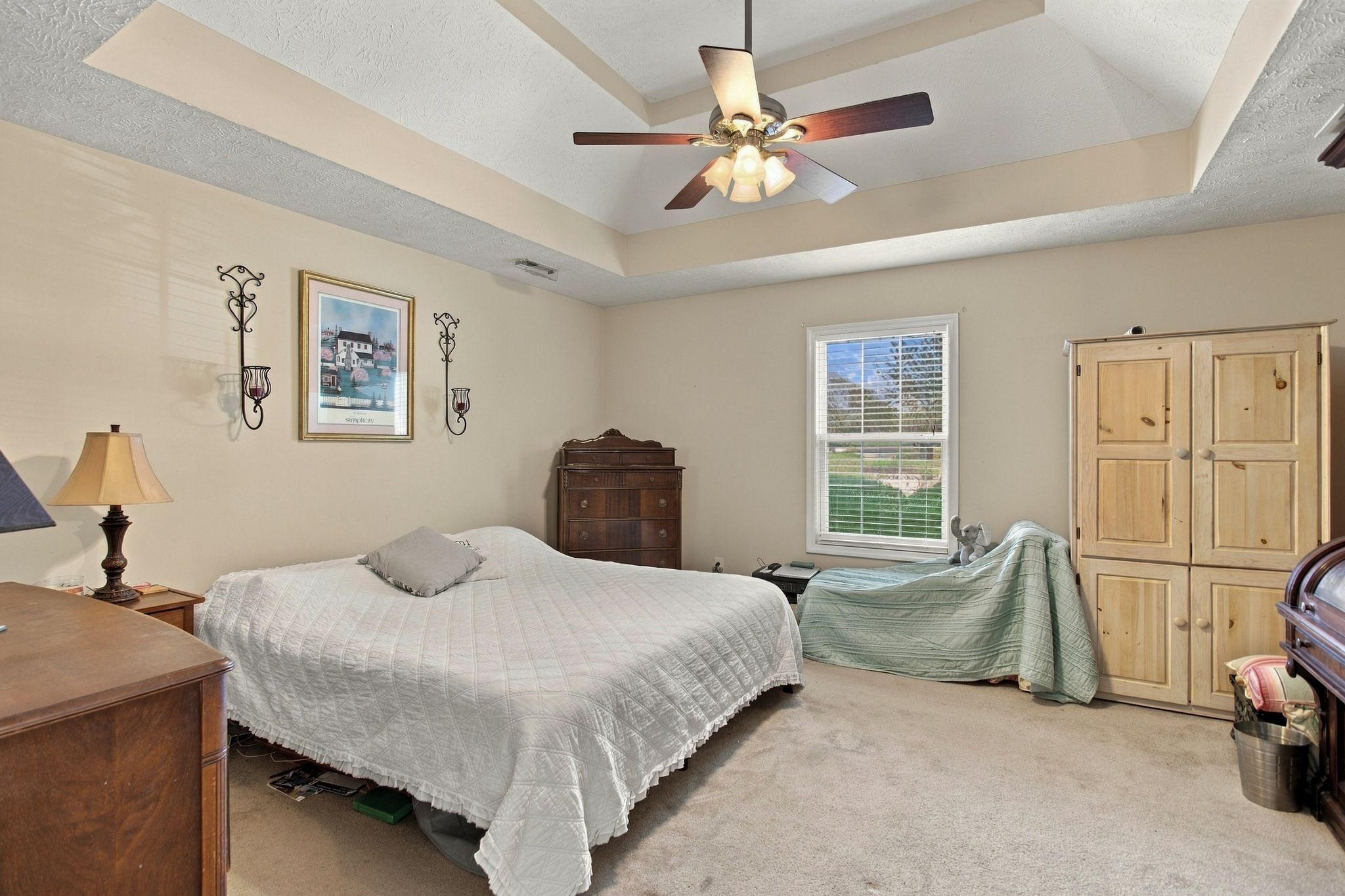 1020 Graham Way Property Photo 13