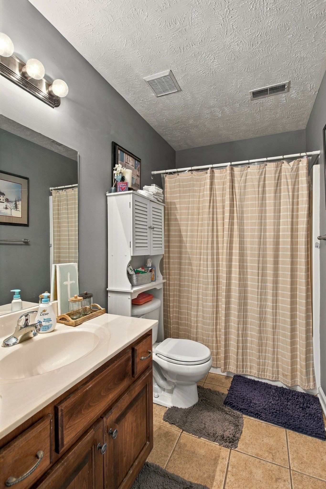 1020 Graham Way Property Photo 19
