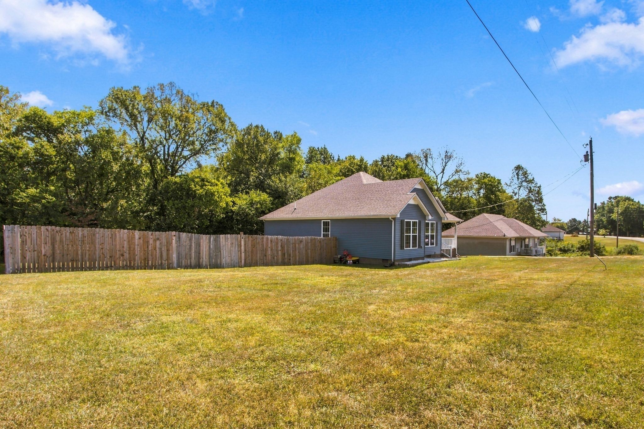 2337 Franklin Hayes Rd Property Photo 4