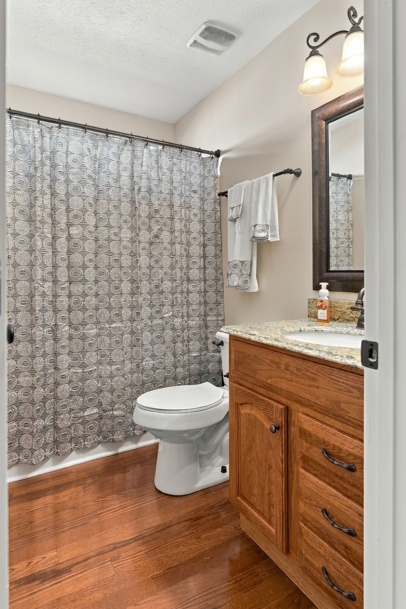 1533 Emerald Bay Blvd Property Photo 16