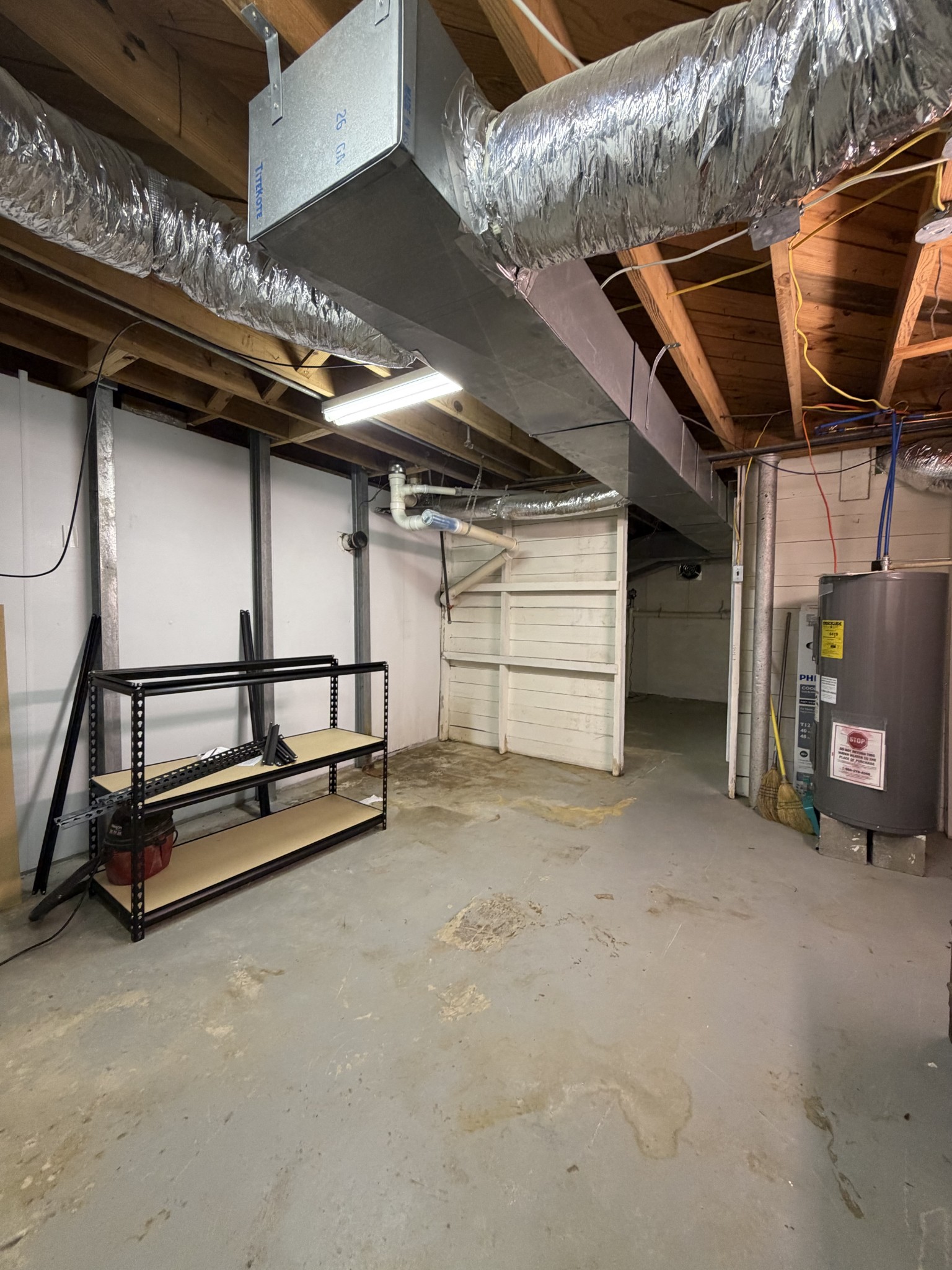 1072 Stanley Ave Property Photo 18