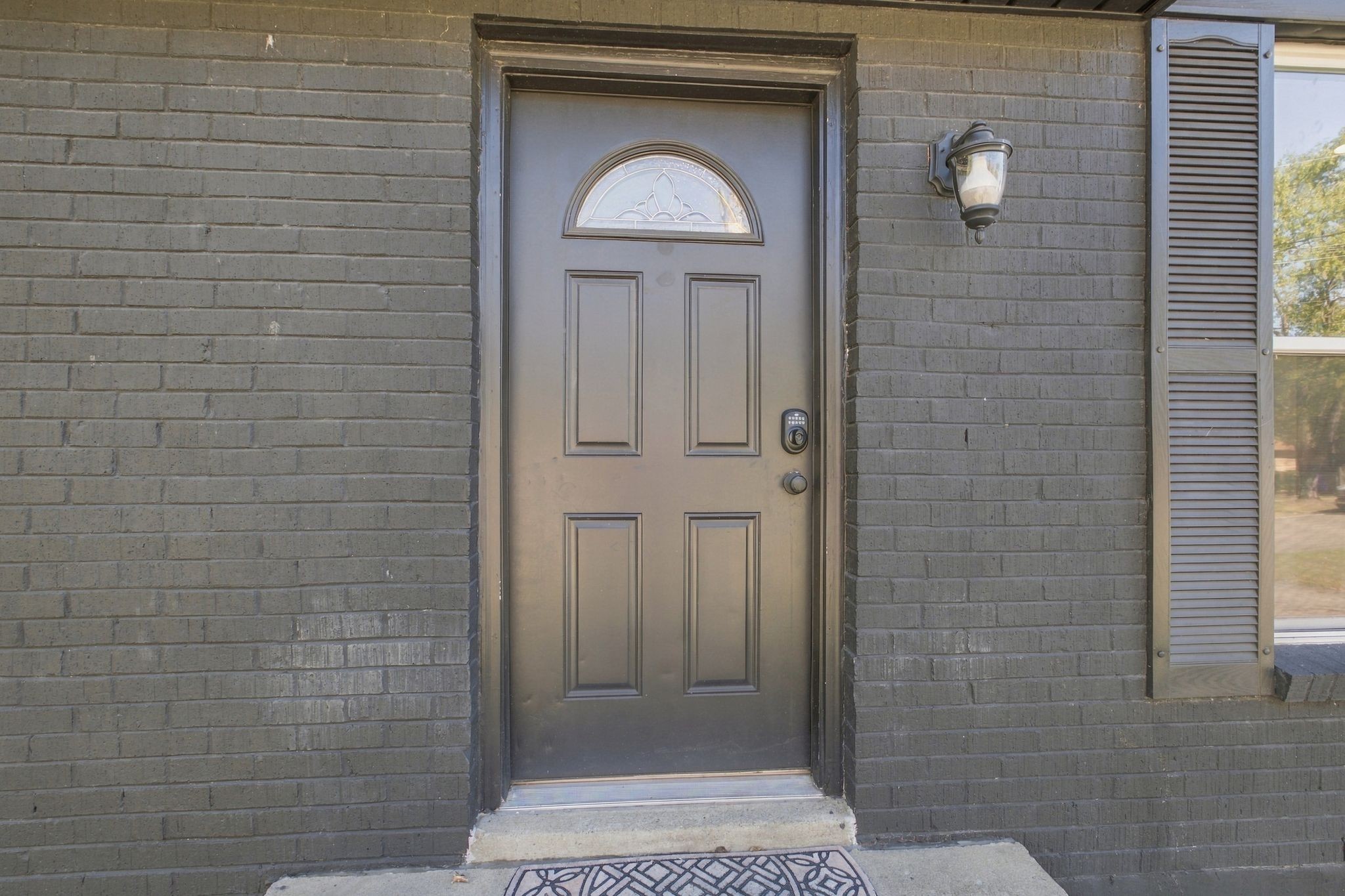 5113 Manorwood Ct Property Photo 4