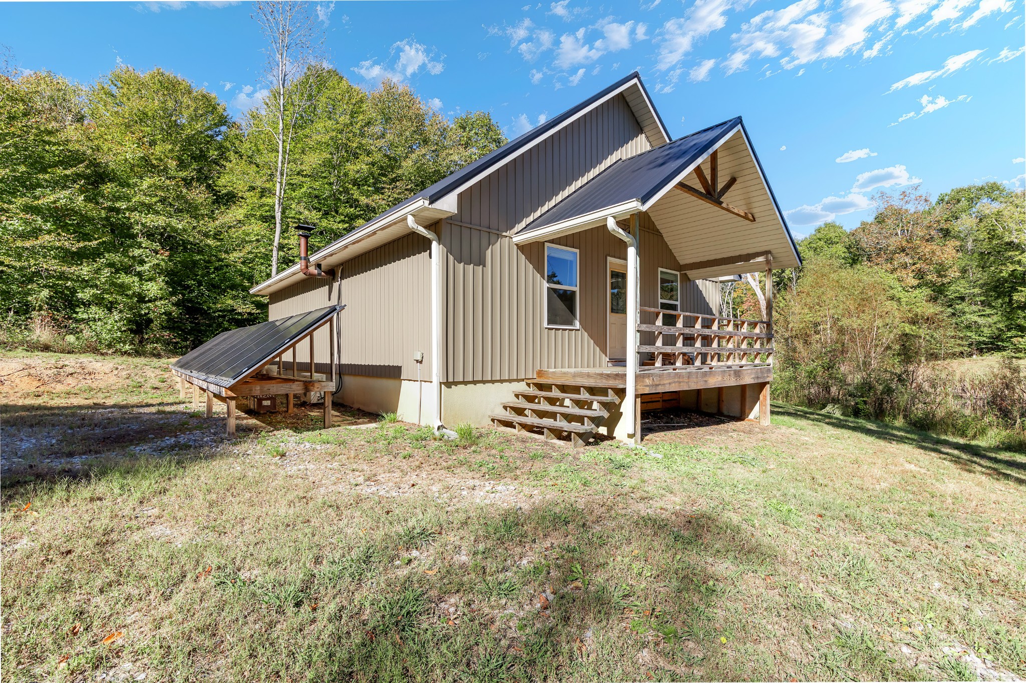544 County Road 105 Property Photo 2