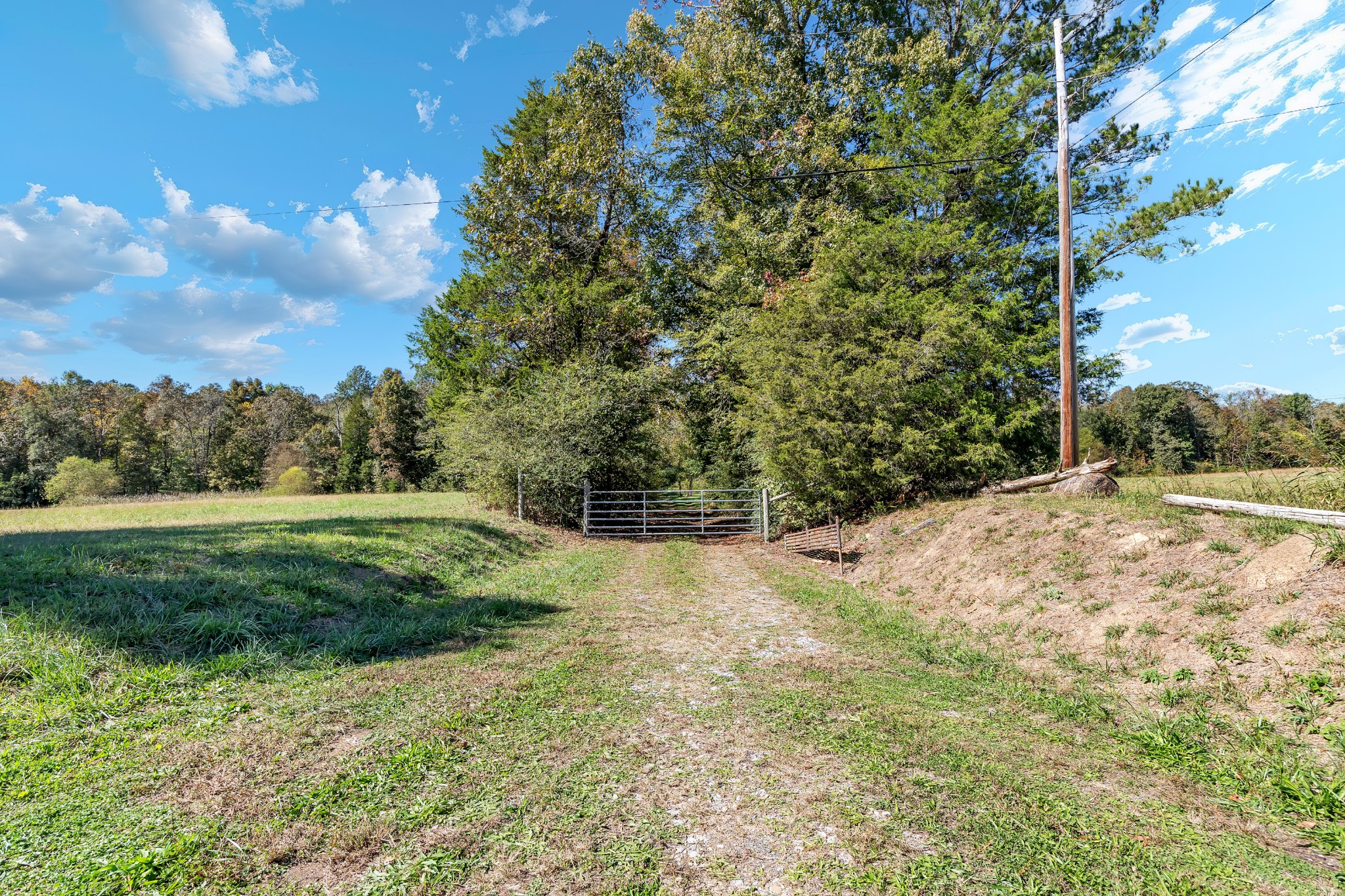 544 County Road 105 Property Photo 12