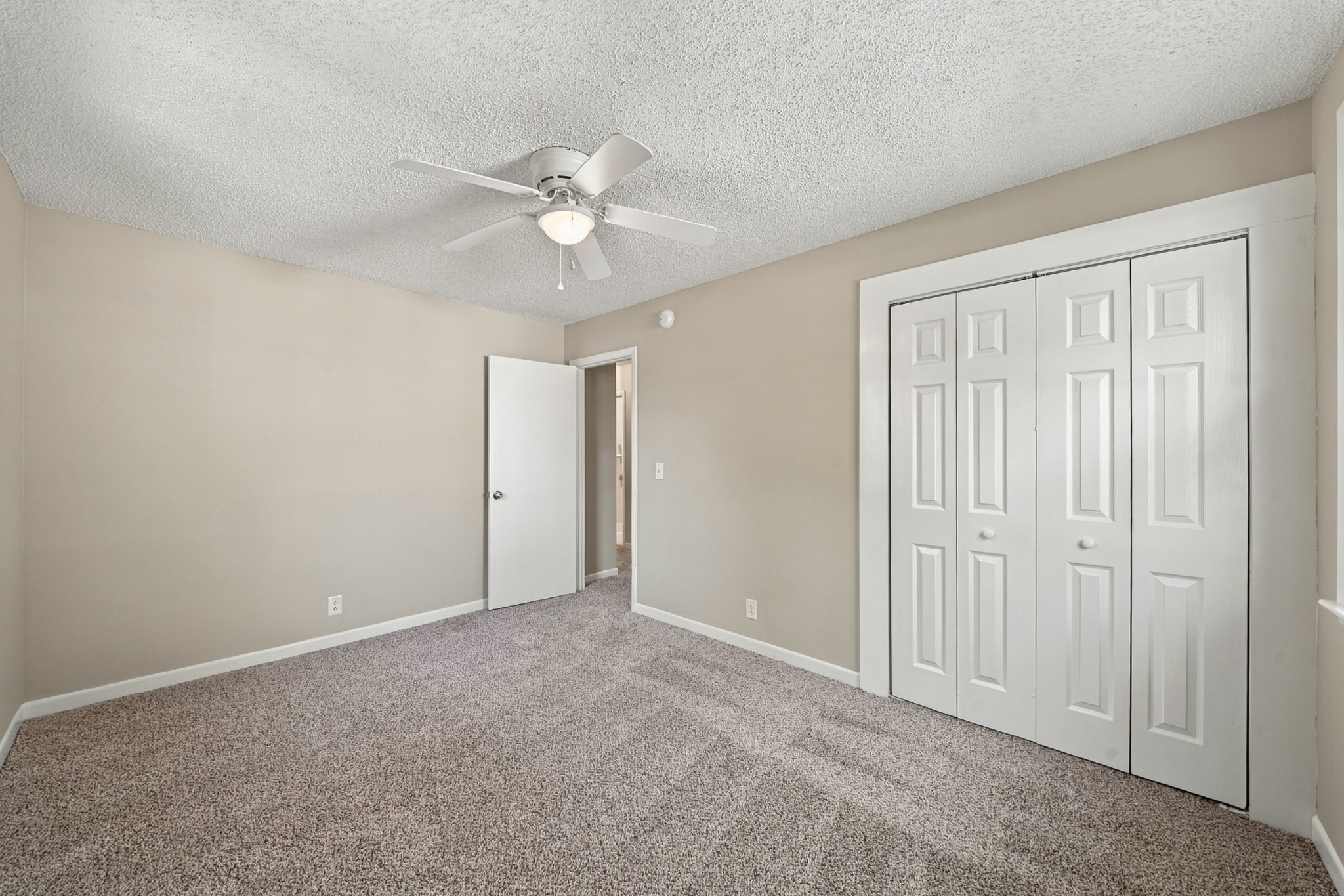 210 Nottingham Pl Property Photo 17