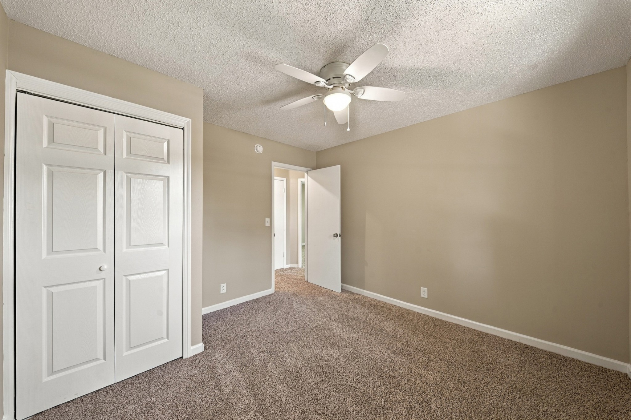 210 Nottingham Pl Property Photo 19