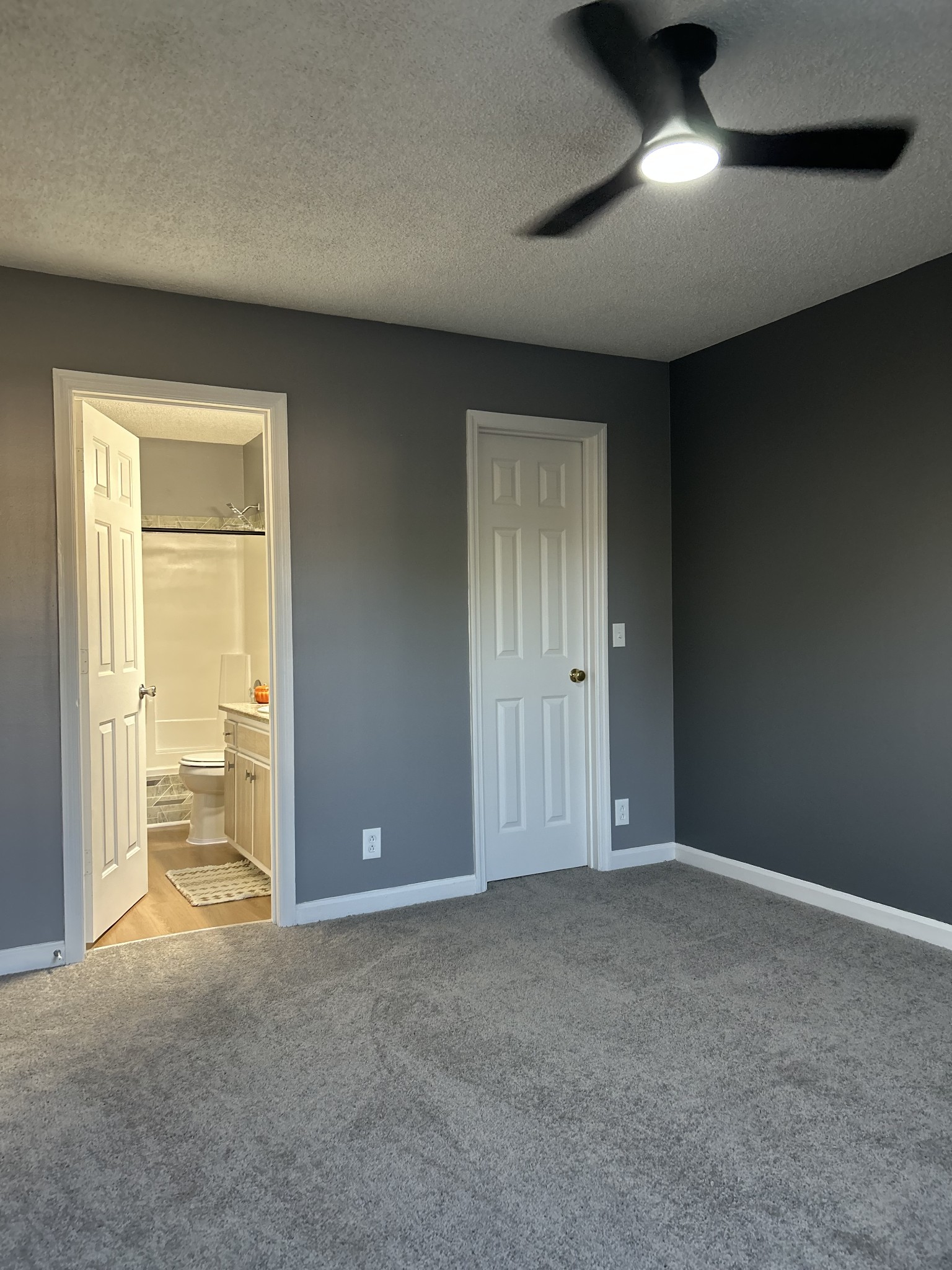 1115 Quail Ct, W Property Photo 8