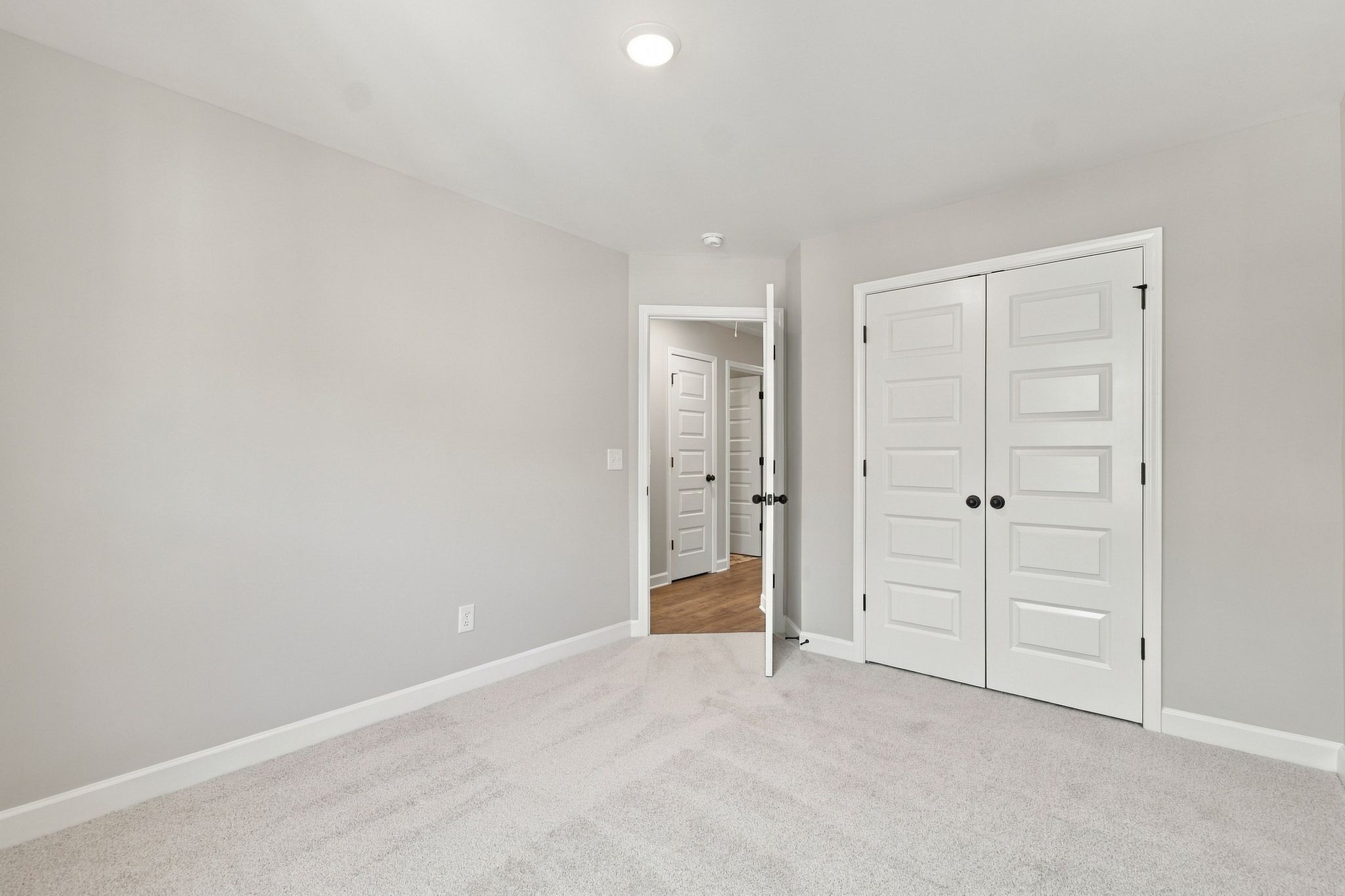 348 Twig Pvt Ct Property Photo 17