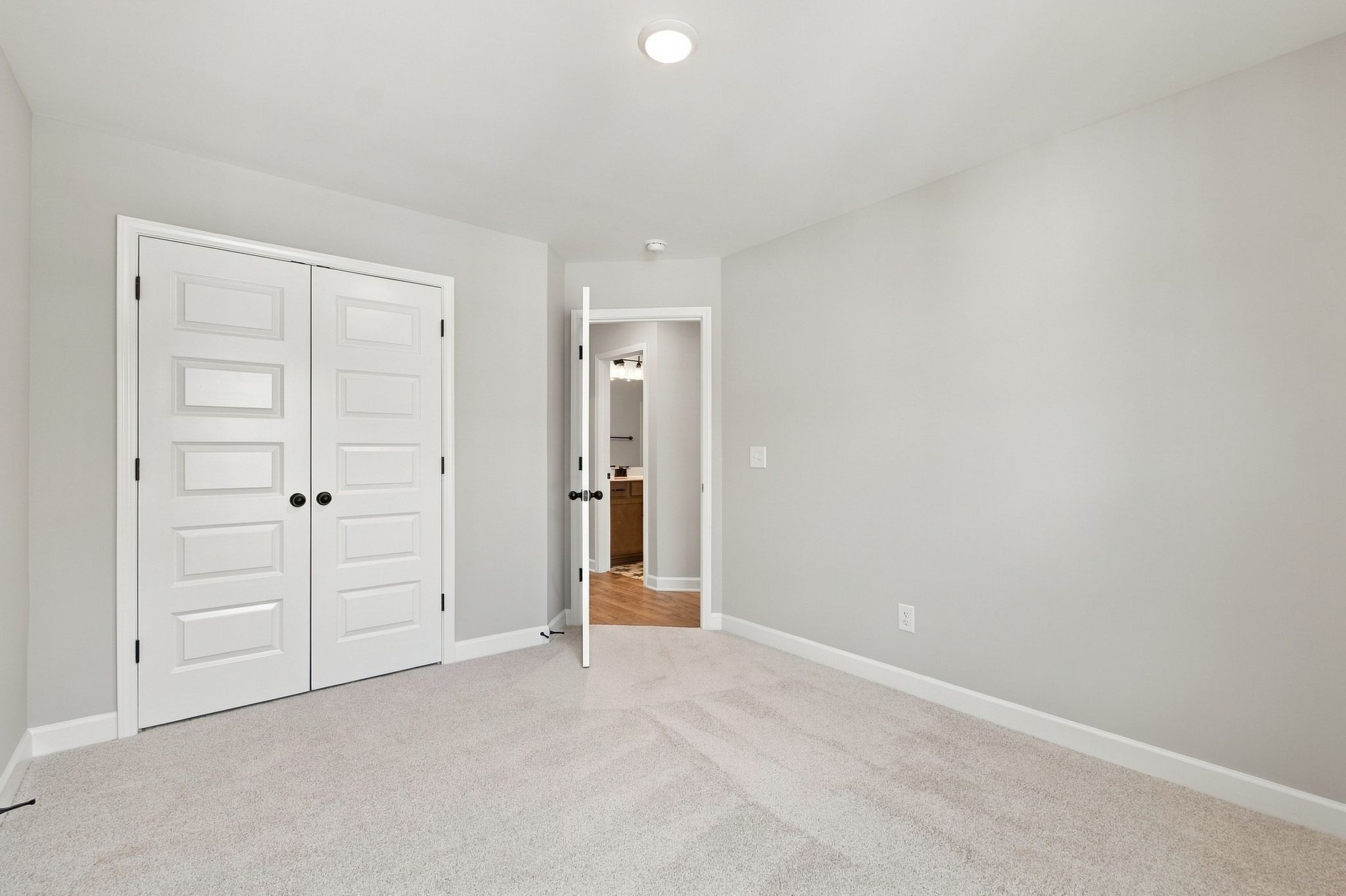 348 Twig Pvt Ct Property Photo 22