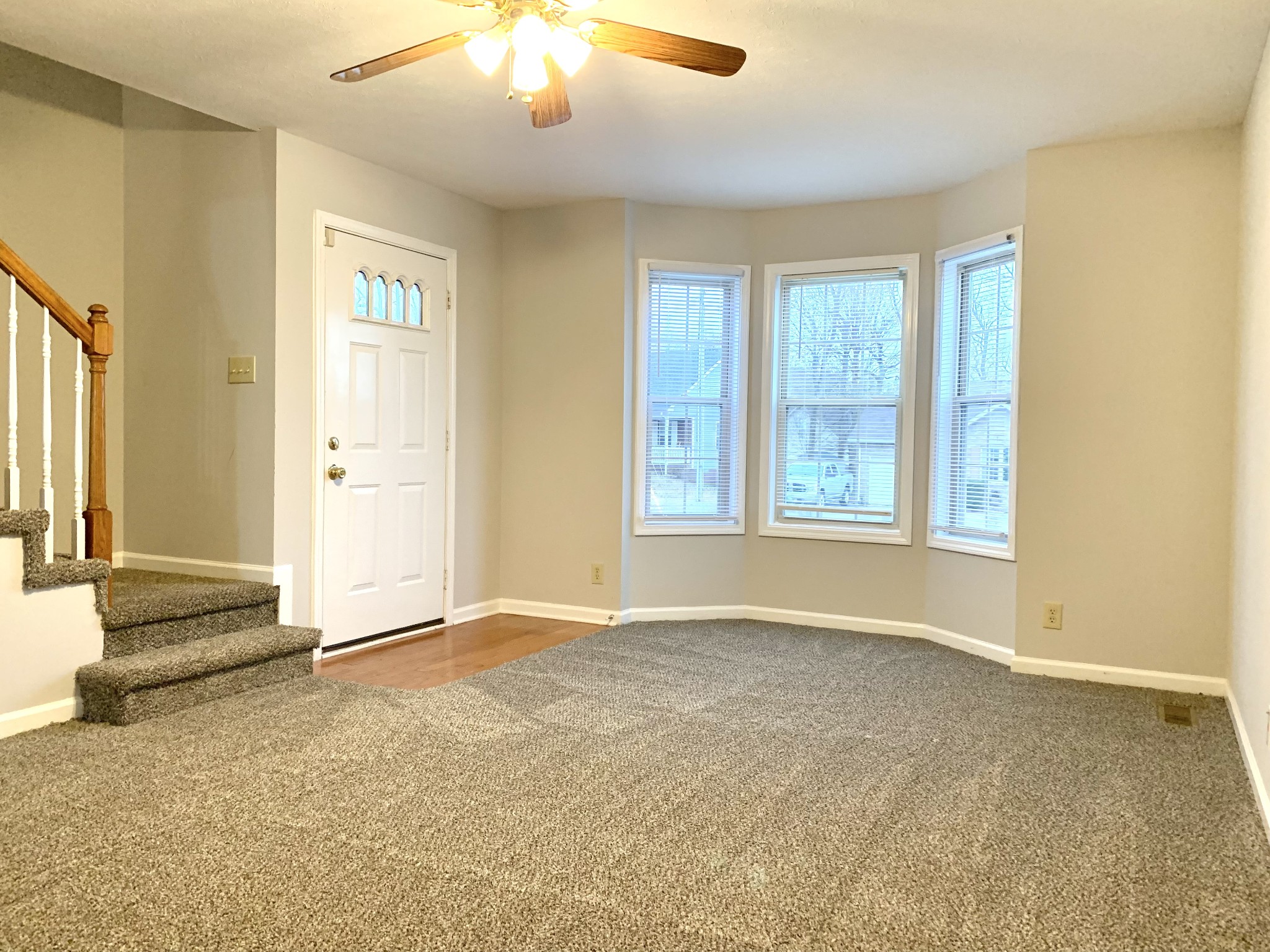 2511 Rafiki Dr Property Photo 3