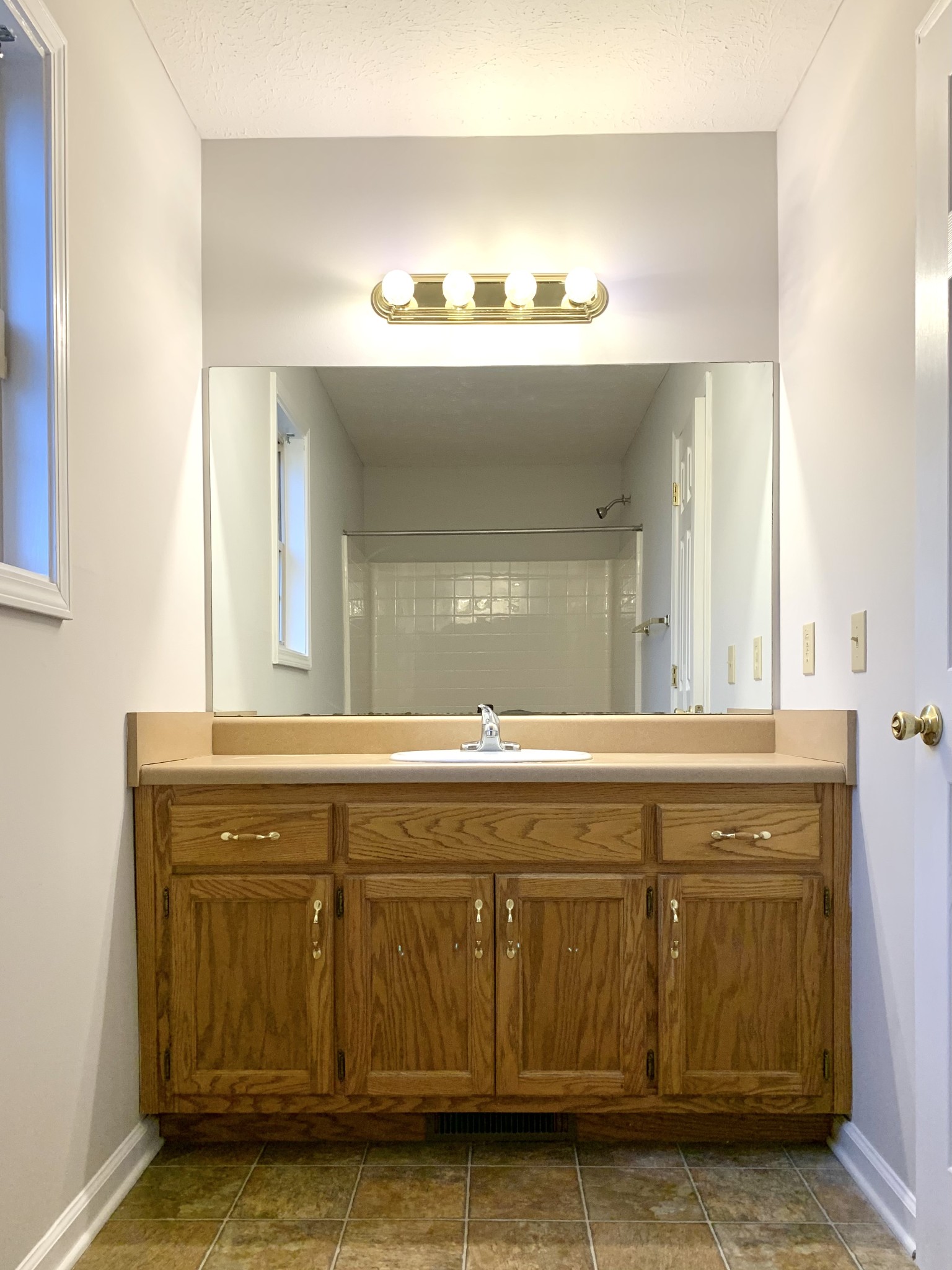 2511 Rafiki Dr Property Photo 16
