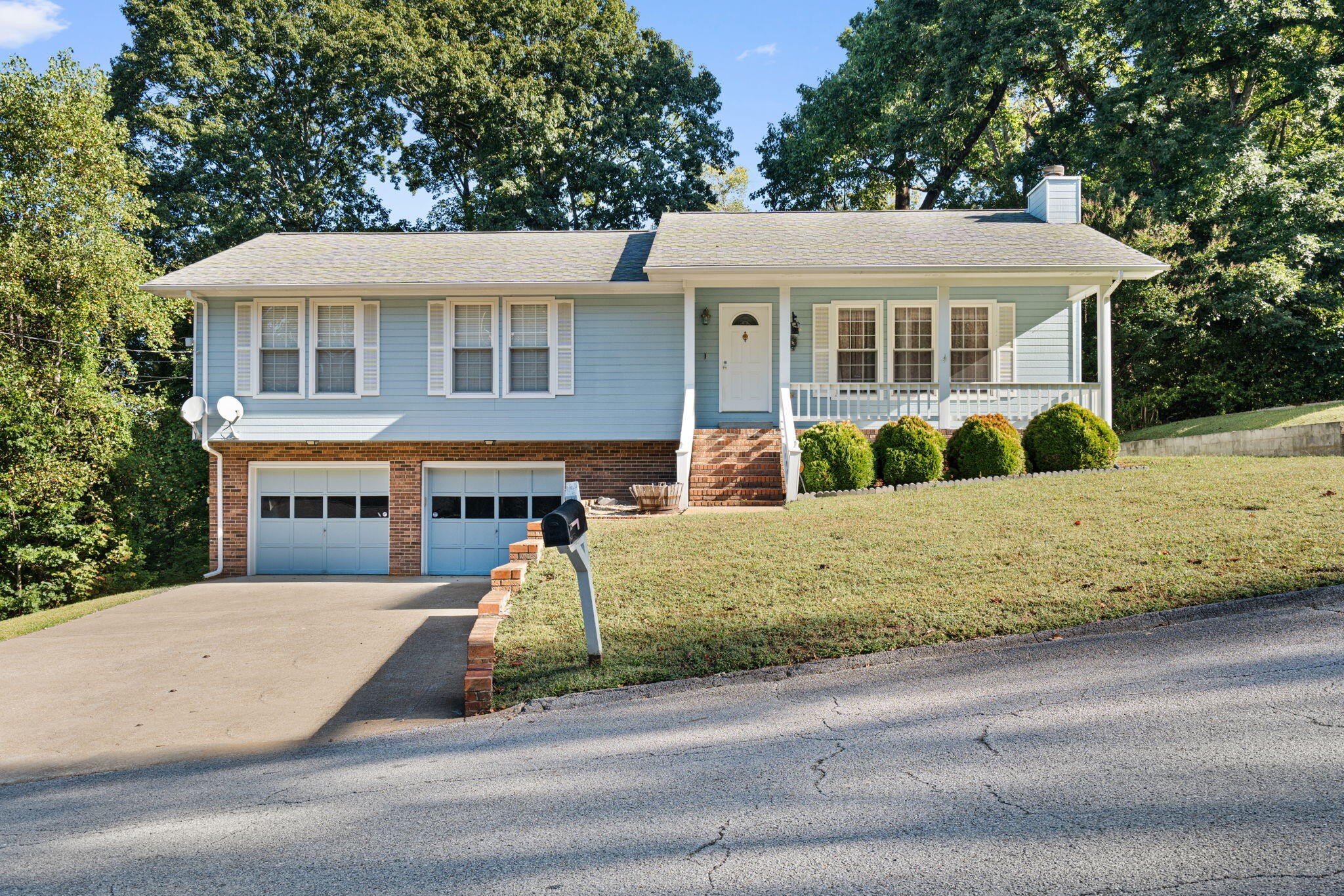 6831 Deerwood Drive Property Photo 1