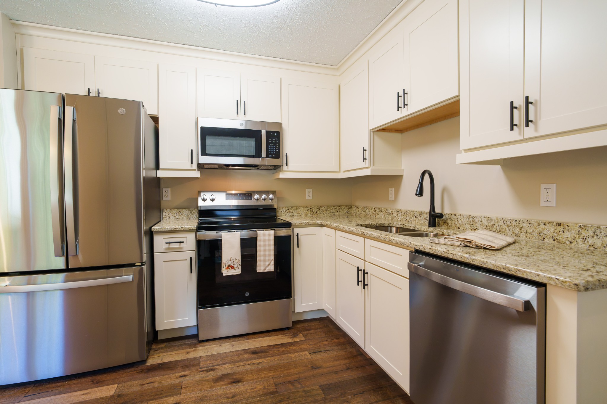 2519 Candyland Cir Property Photo 11