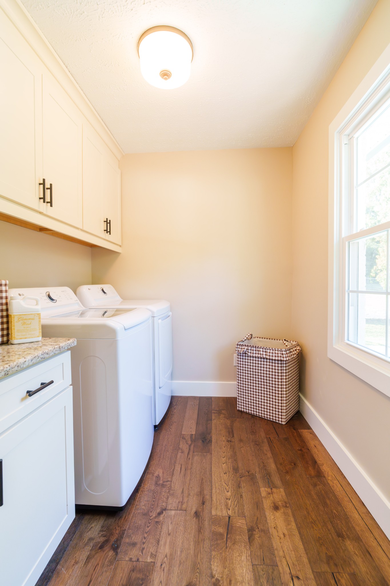 2519 Candyland Cir Property Photo 15