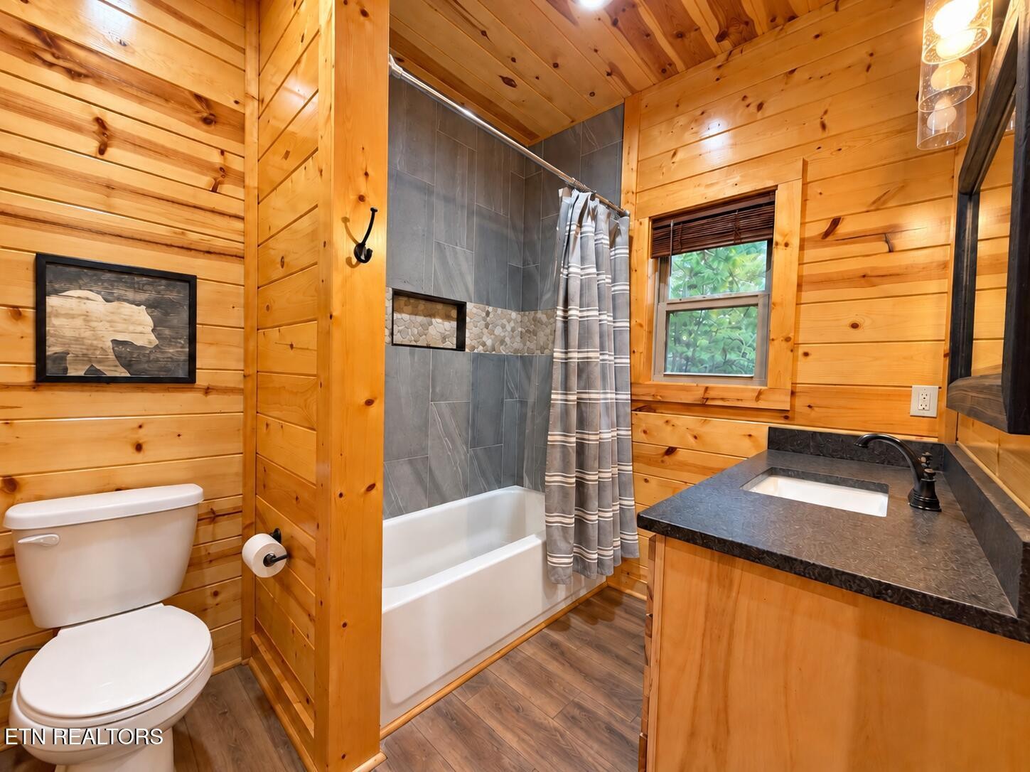 2762 Sawmill Branch Drive Property Photo 16