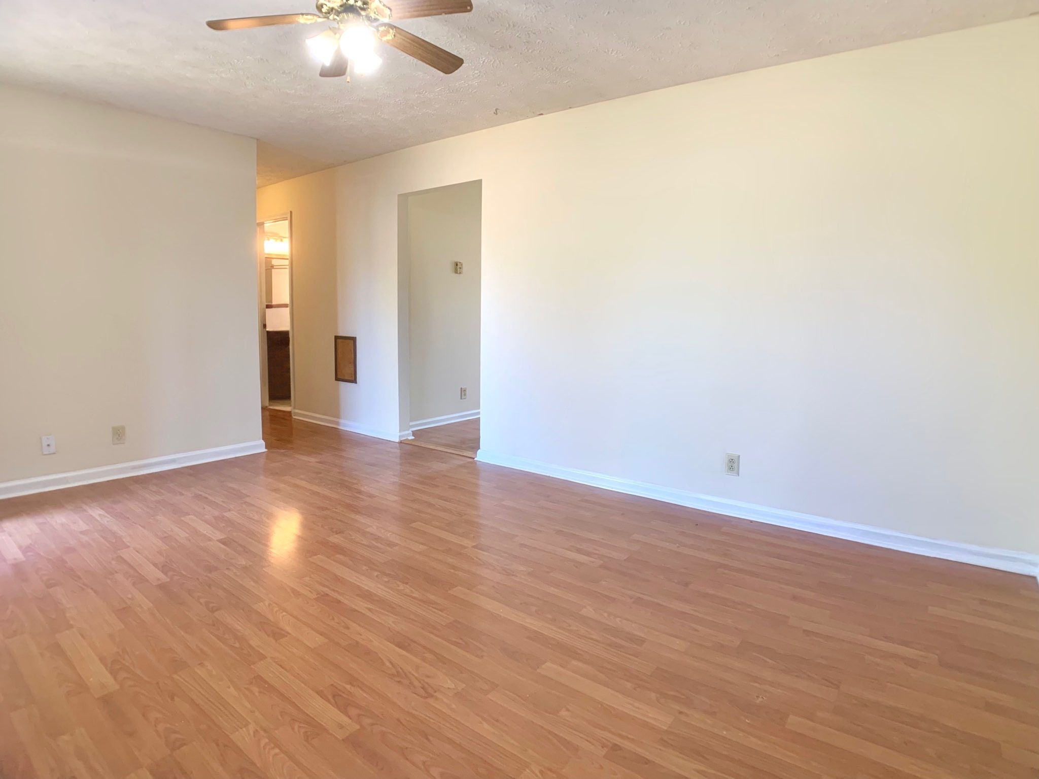 833 Washington Ave Property Photo 3