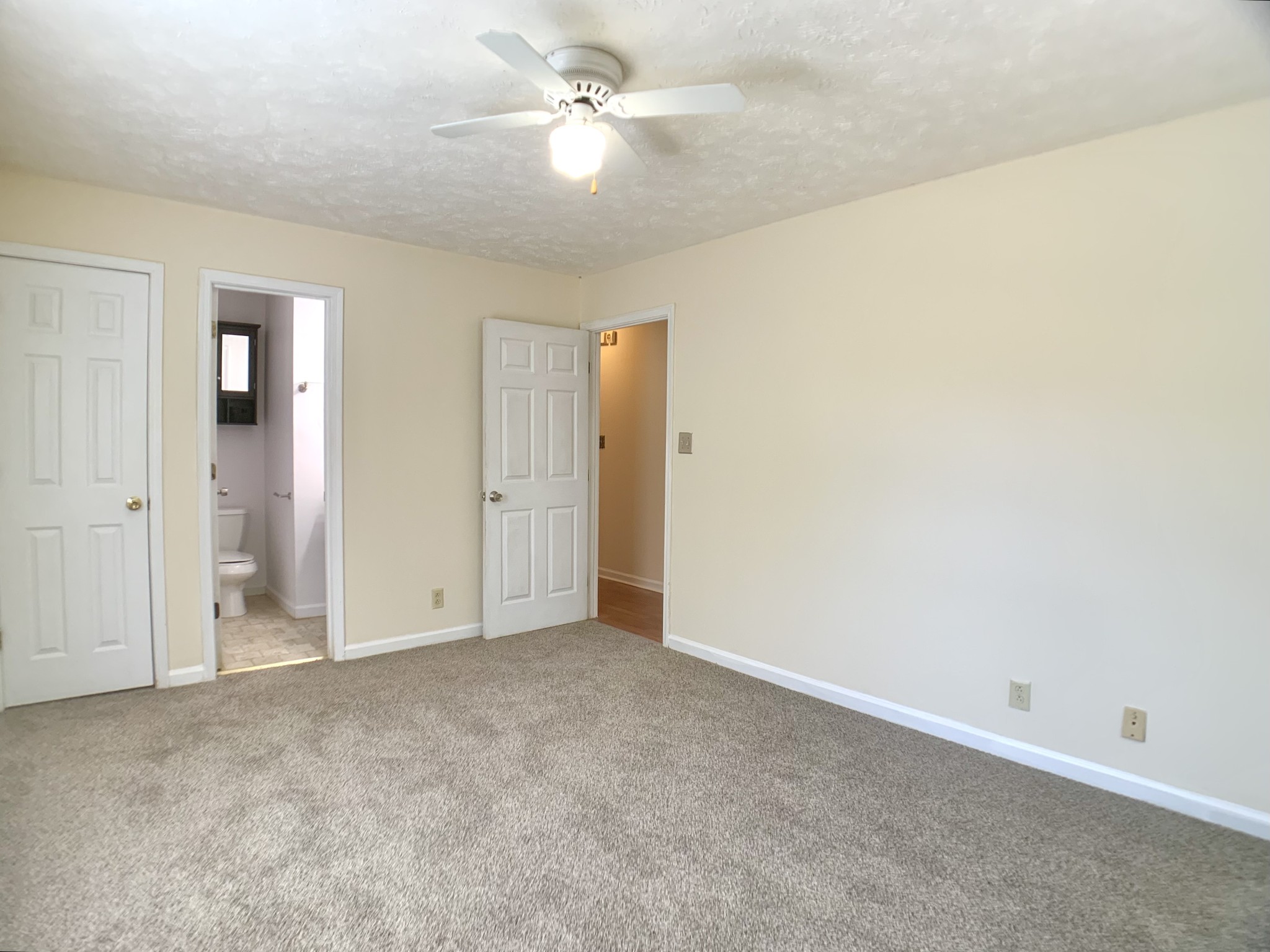 833 Washington Ave Property Photo 16