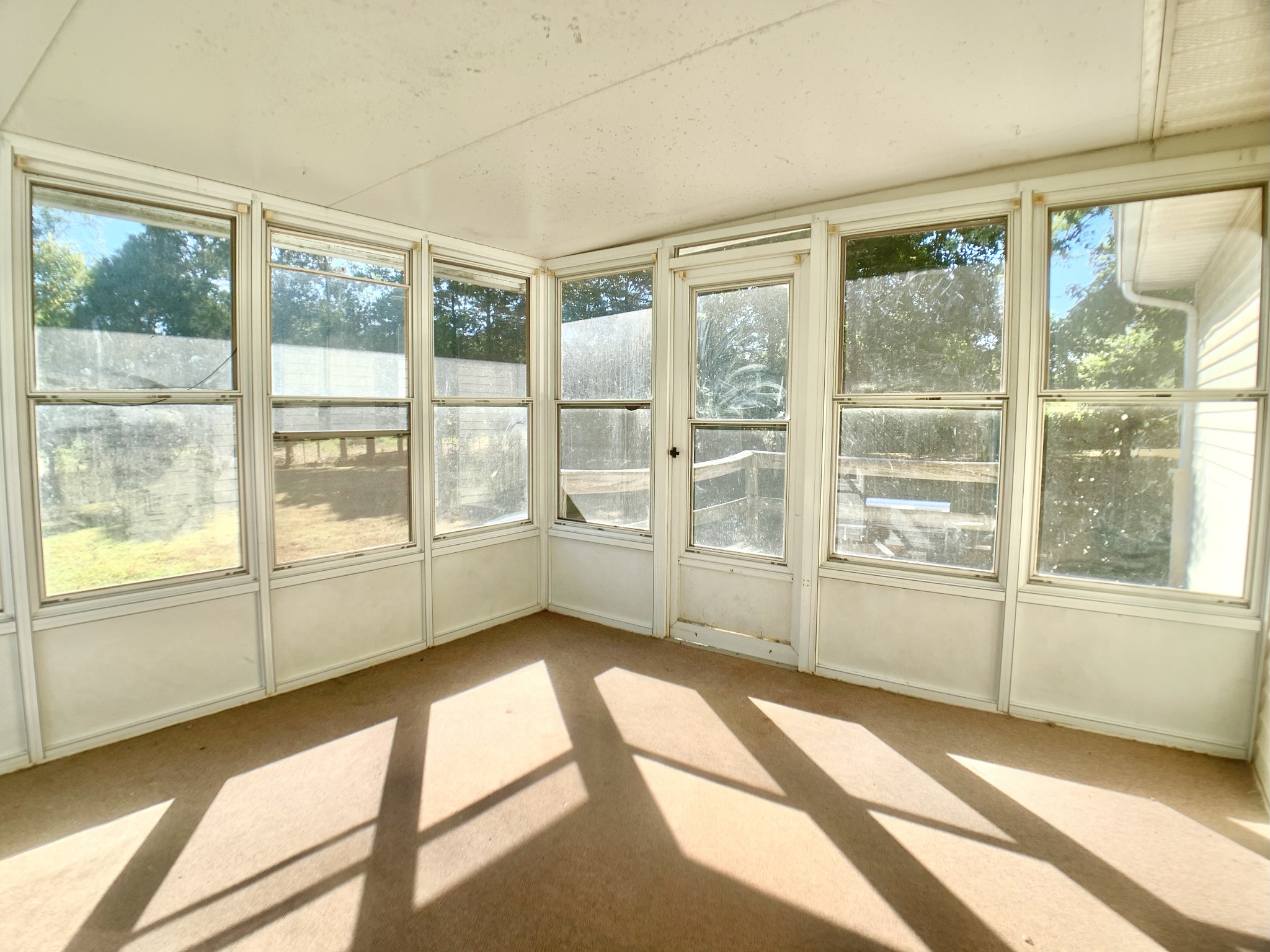 833 Washington Ave Property Photo 21